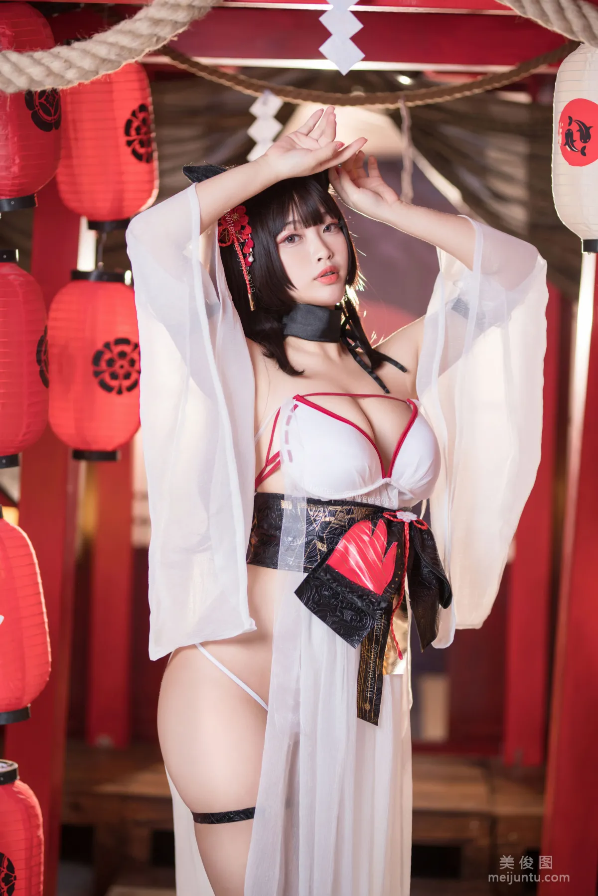 [網紅COSER] 萌系小姐姐-白烨- - 濕身泳裝 31