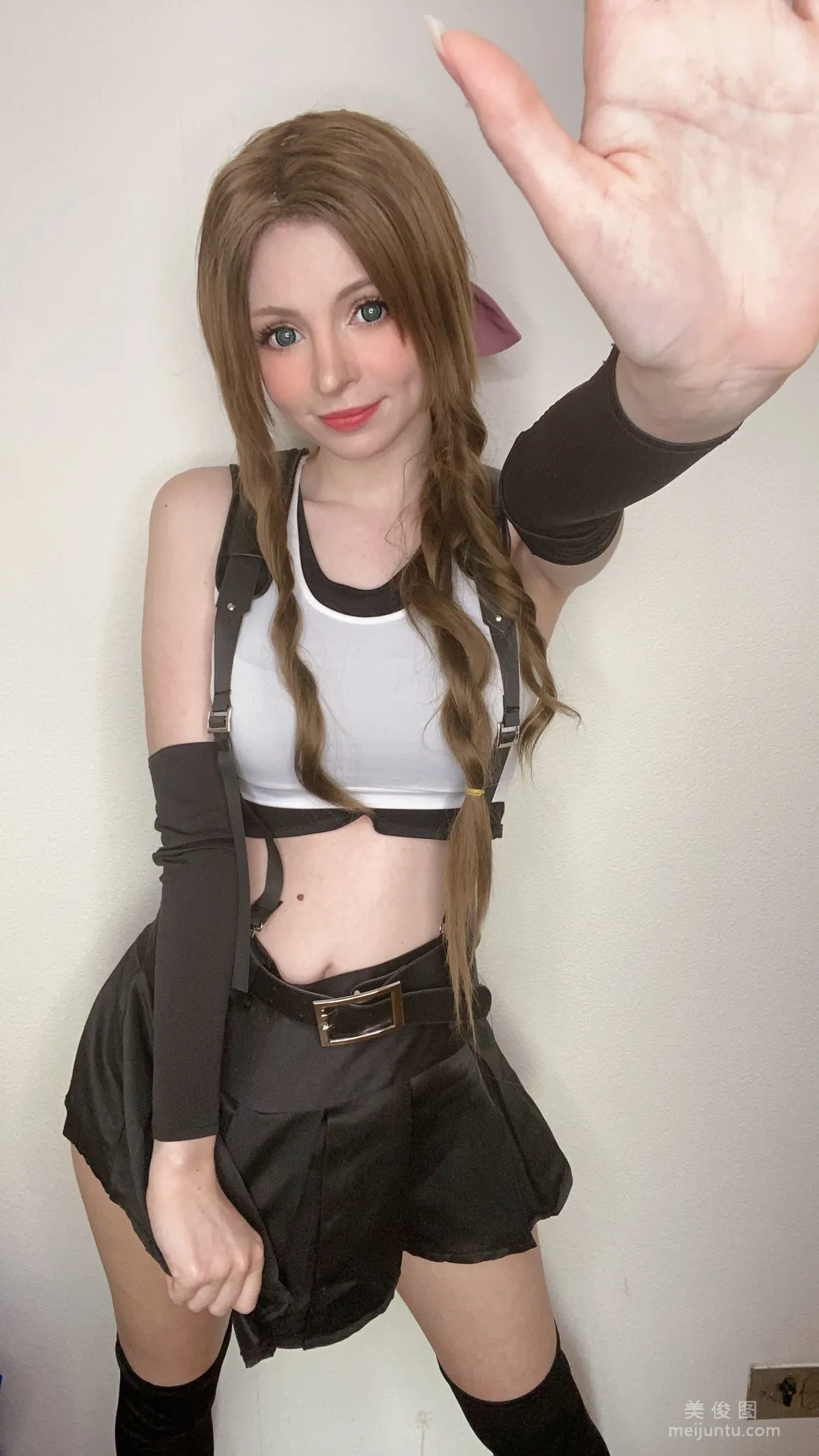 [網紅COSER] Peach milky - Aerith Tifa Swap 54