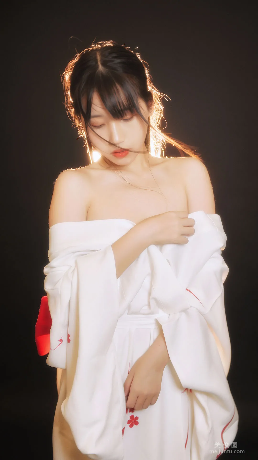 [網紅COSER] 微博人氣Coser不呆貓 - 和服 19