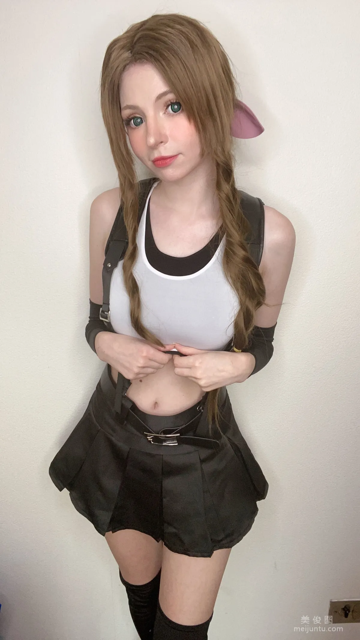 [網紅COSER] Peach milky - Aerith Tifa Swap 55