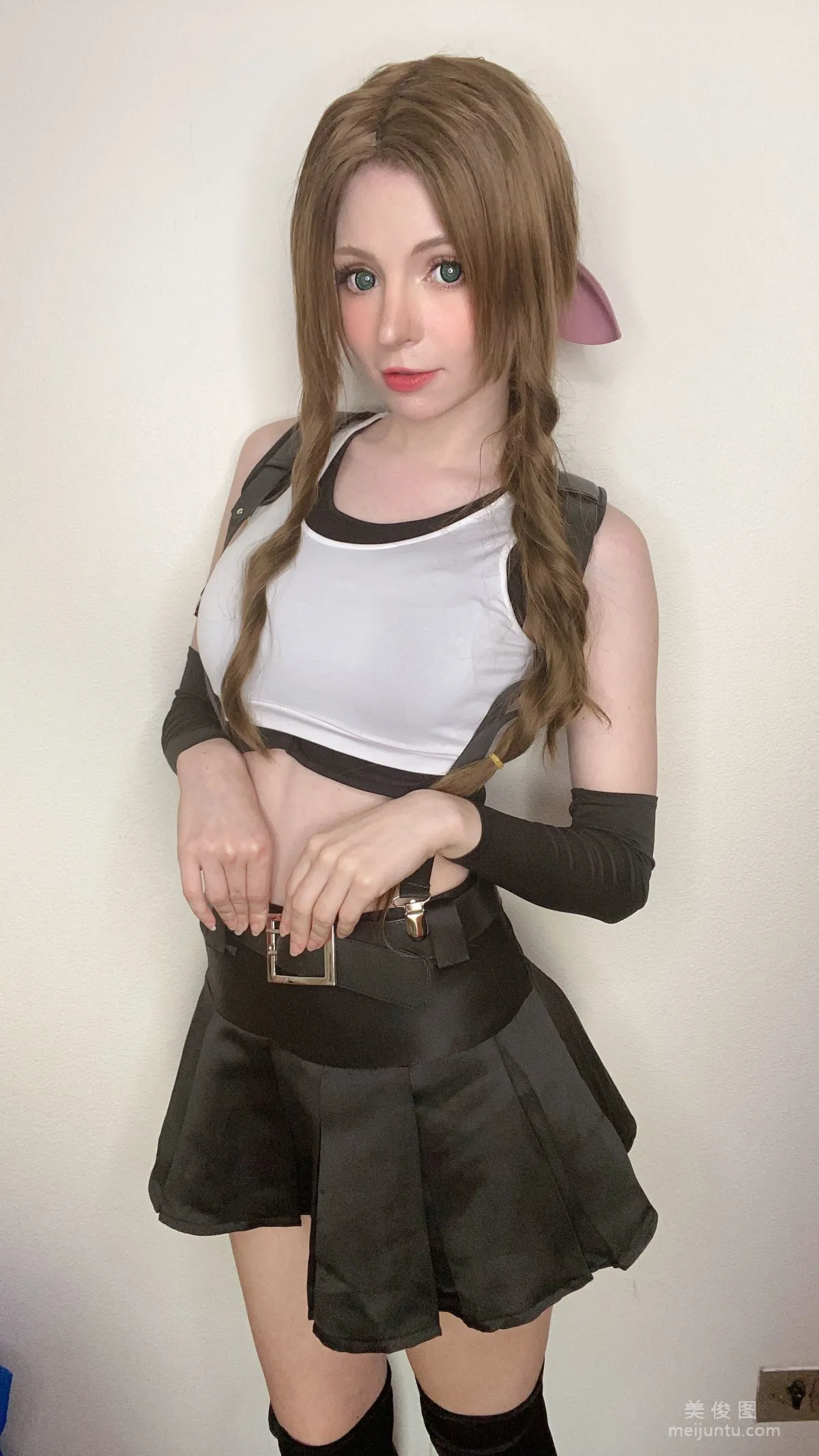[網紅COSER] Peach milky - Aerith Tifa Swap 66