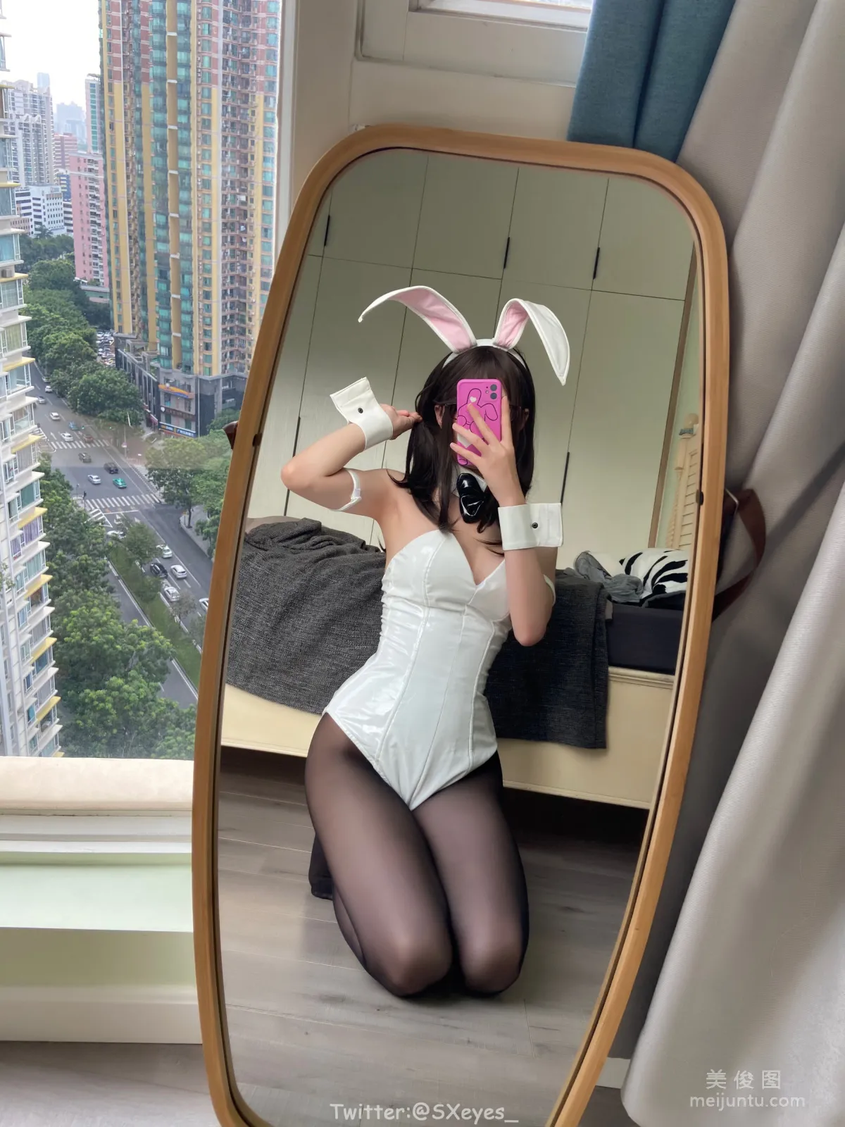 [網紅COSER] 萌妹子眼醬大魔王w - 黑絲兔女郎 13