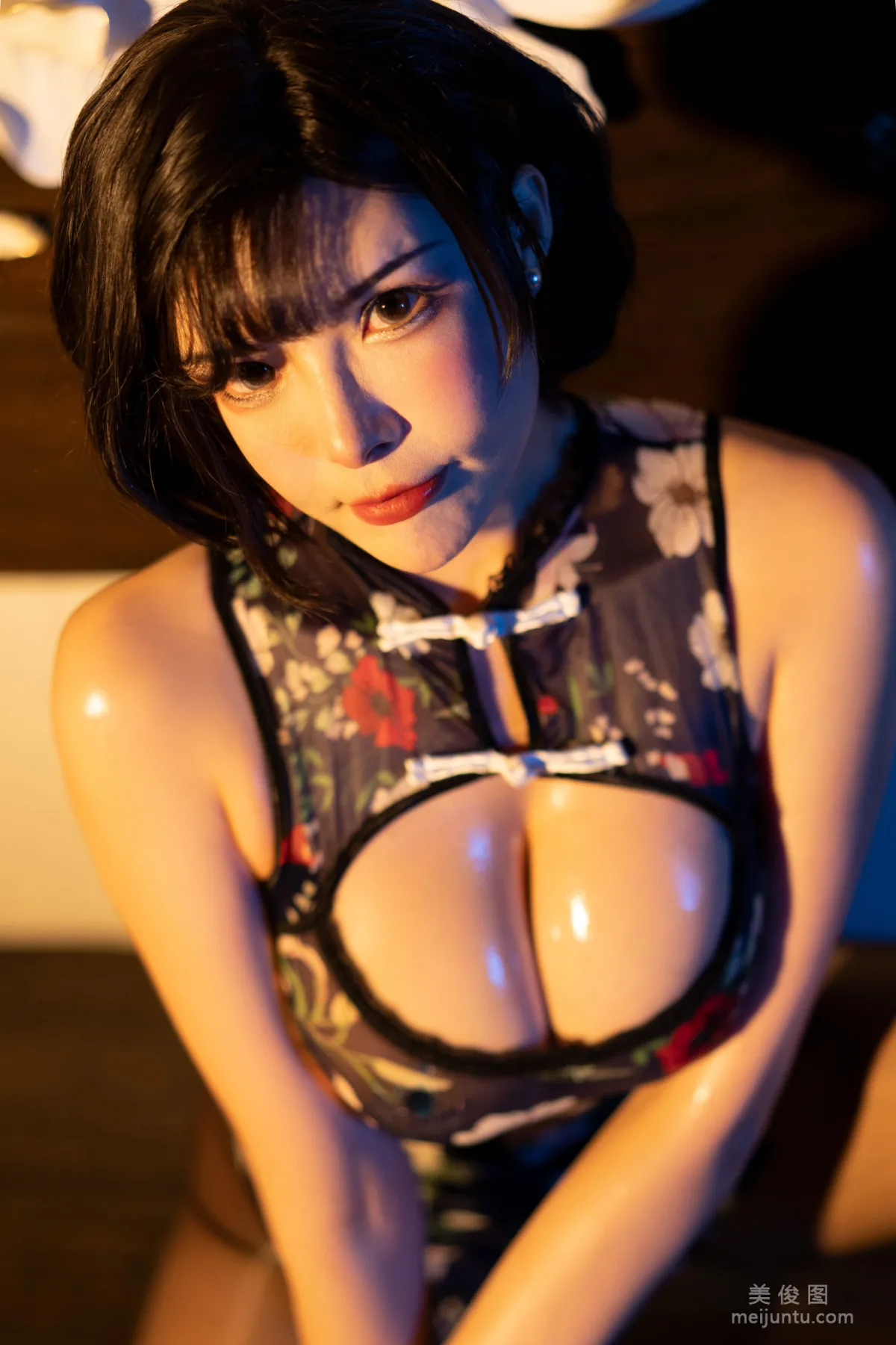 [網紅COSER] 秋和柯基(夏小秋秋秋) - 暖香濃 17