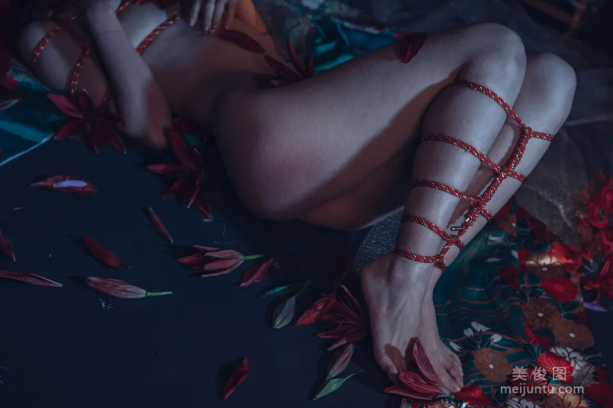 [網紅COSER] 雲溪溪 - 花與繩 37