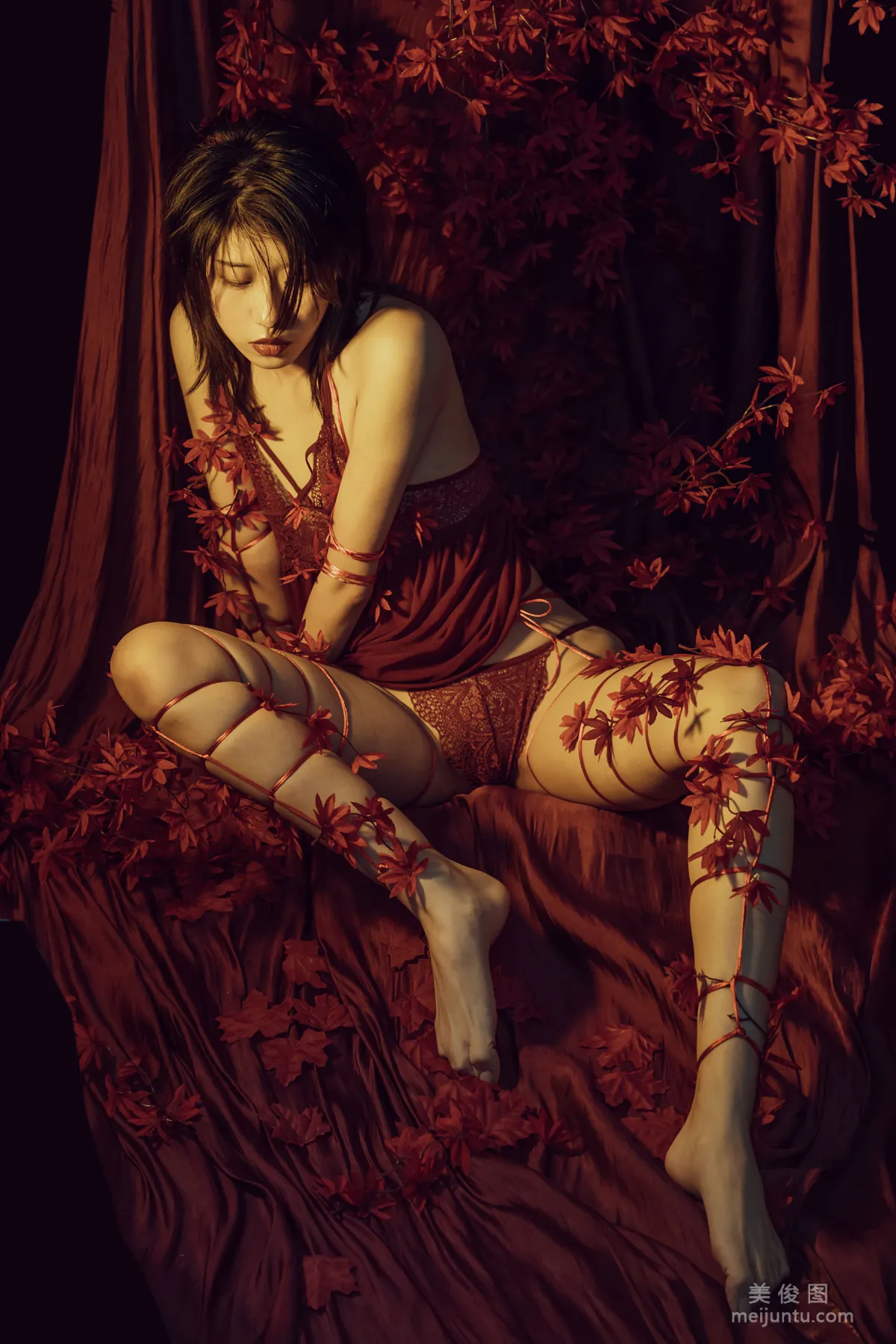 [網紅COSER] 雲溪溪 - 花與繩 5