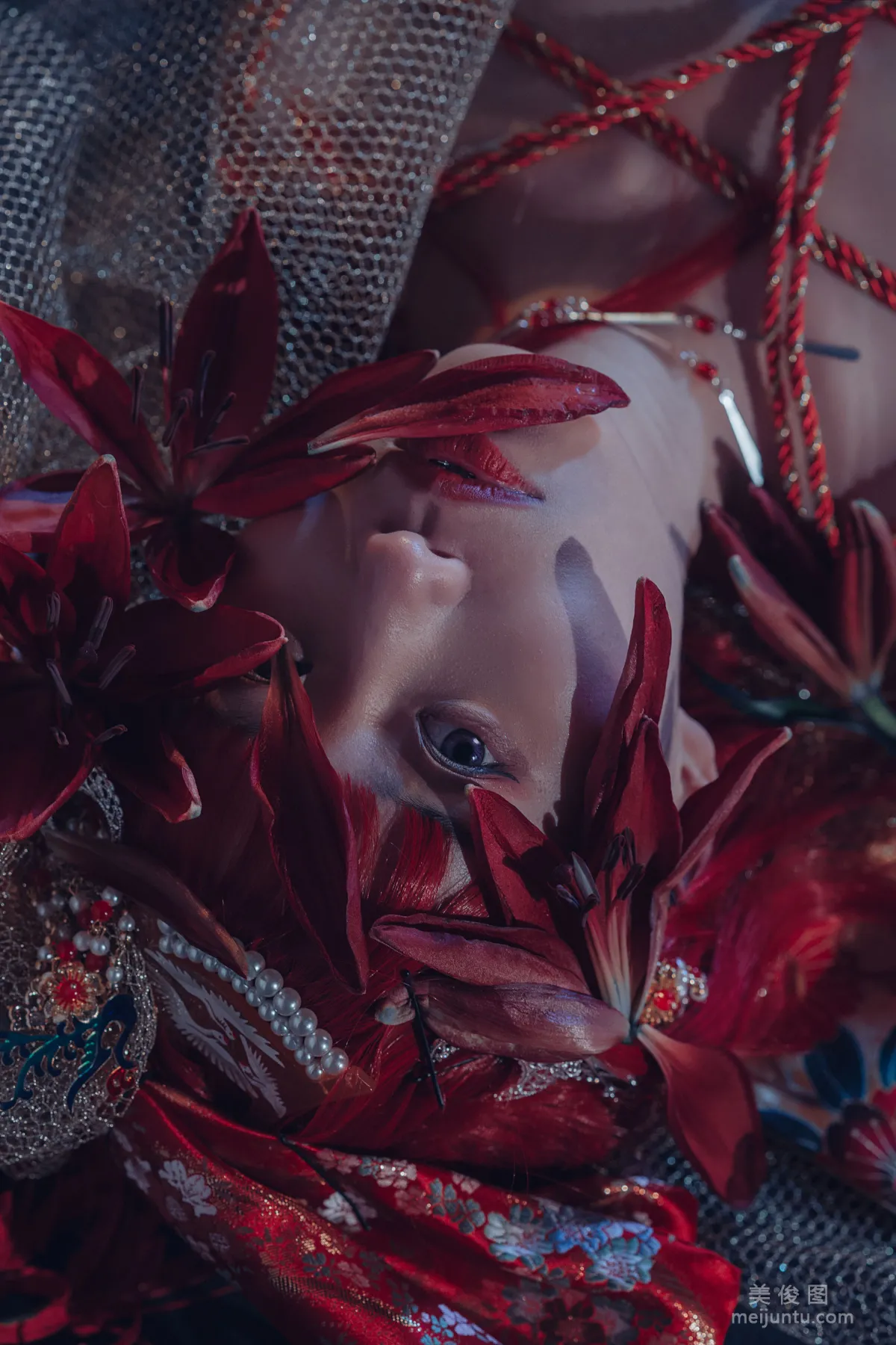 [網紅COSER] 雲溪溪 - 花與繩 36