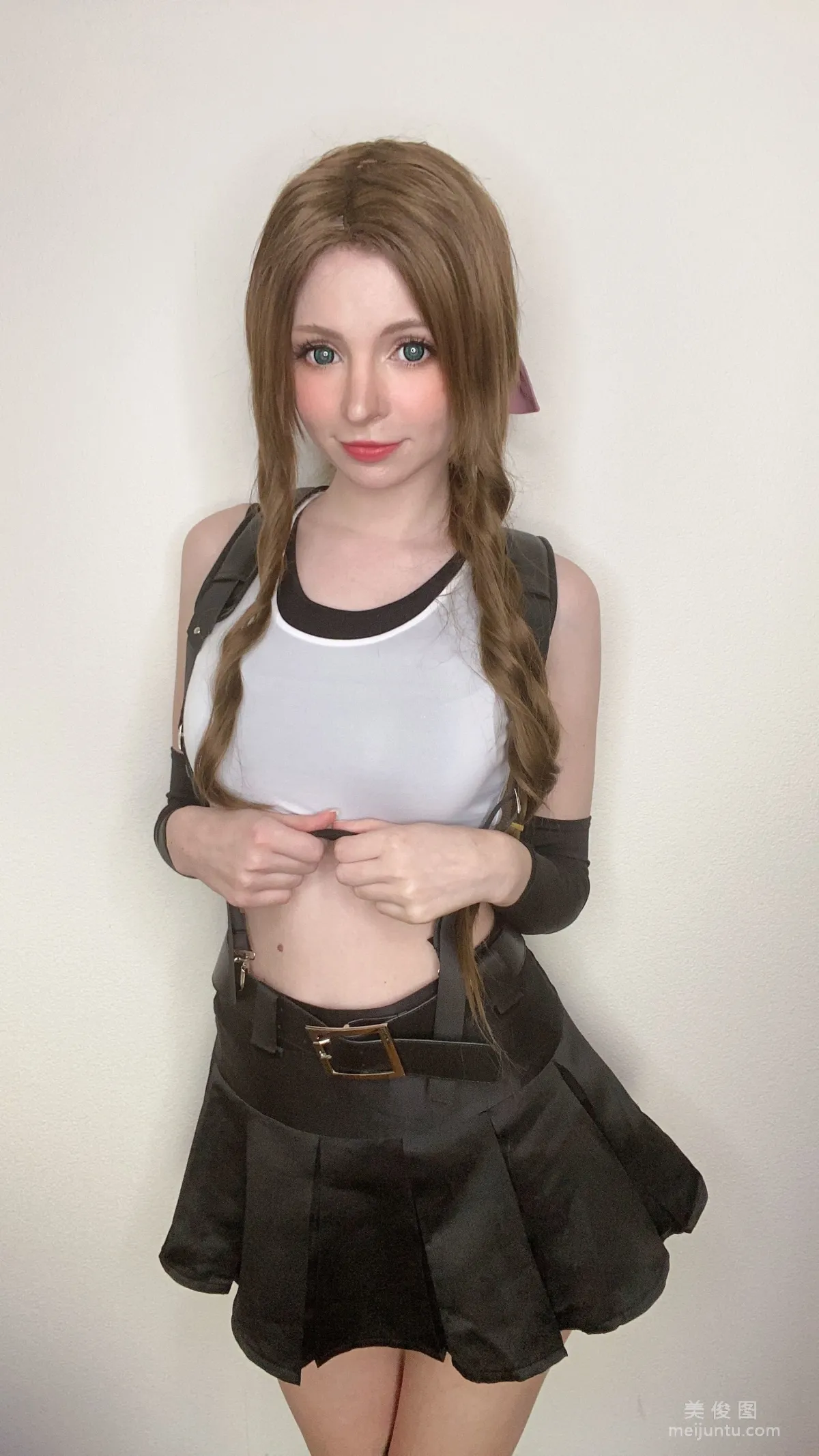 [網紅COSER] Peach milky - Aerith Tifa Swap 28