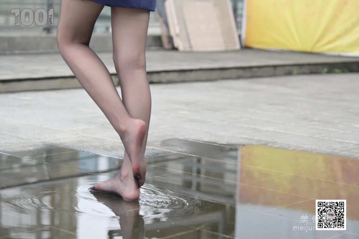 [一千零一夜IESS] 模特 腿腿 《網戀見面4》 寫真集 37