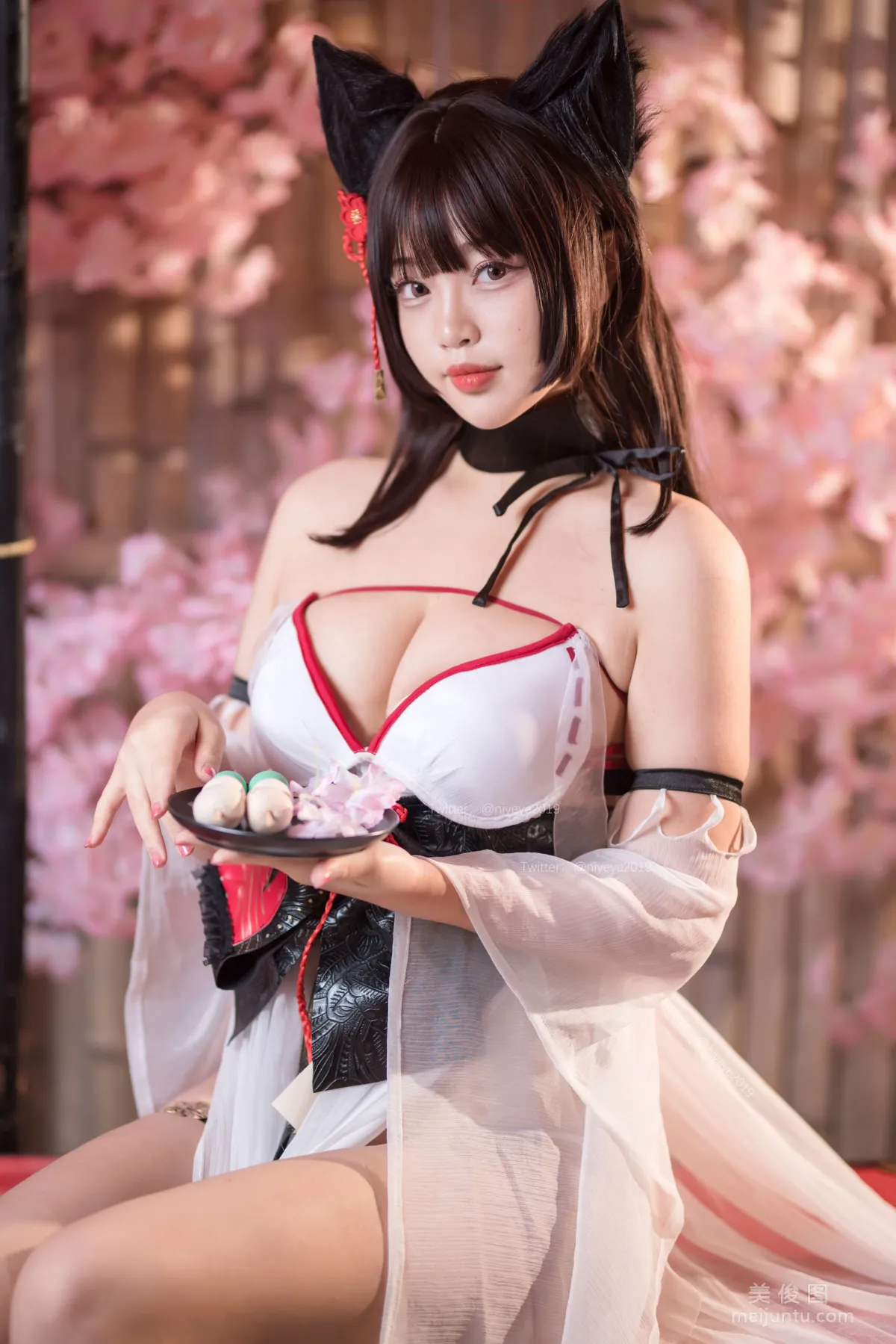 [網紅COSER] 萌系小姐姐-白烨- - 濕身泳裝 5