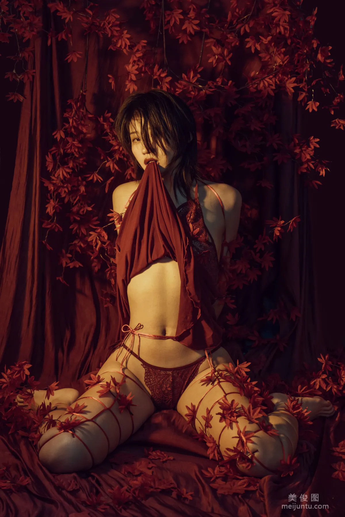 [網紅COSER] 雲溪溪 - 花與繩 6