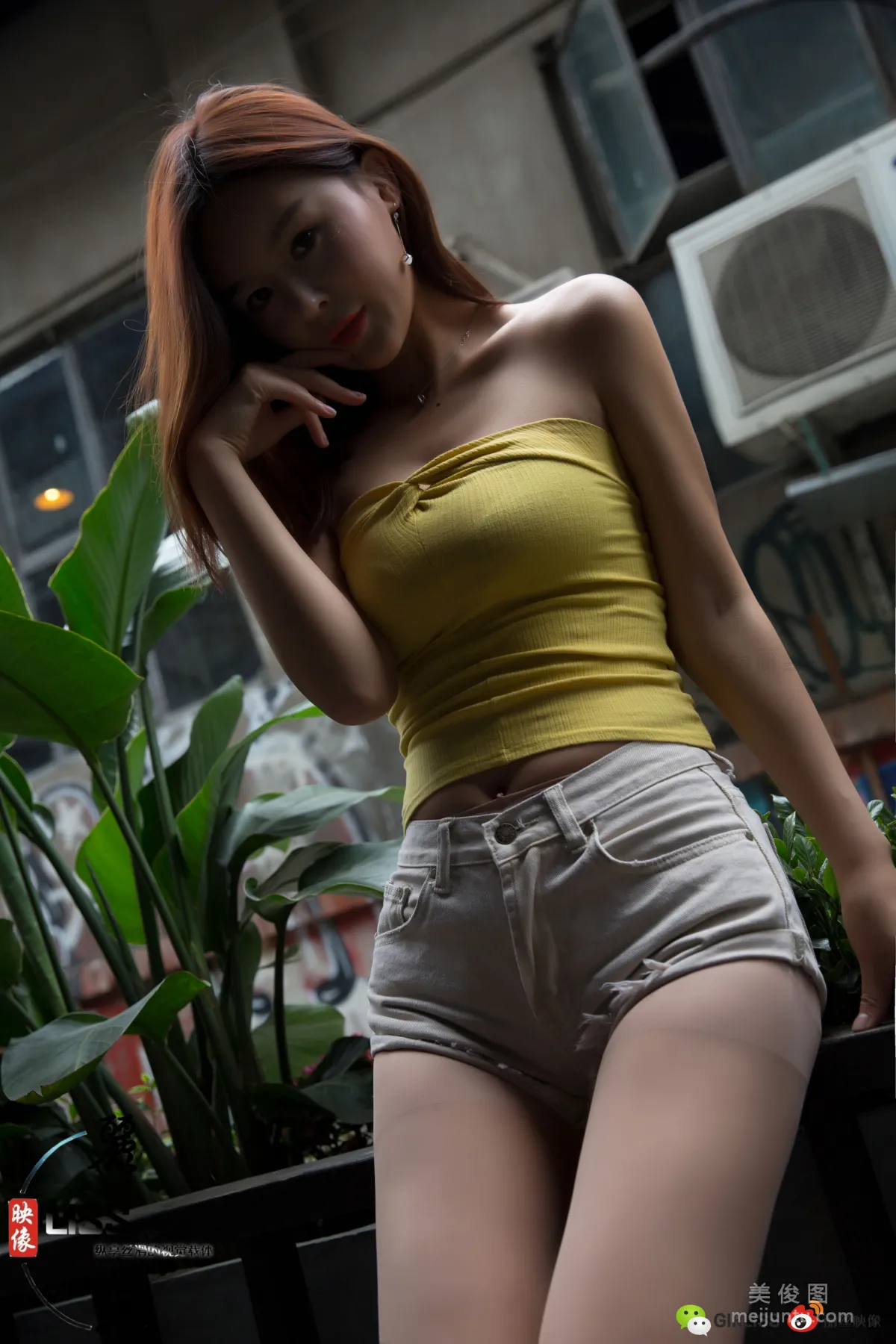 [丽丝映像GIRLISS]  冰冰 《热裤》 写真集52