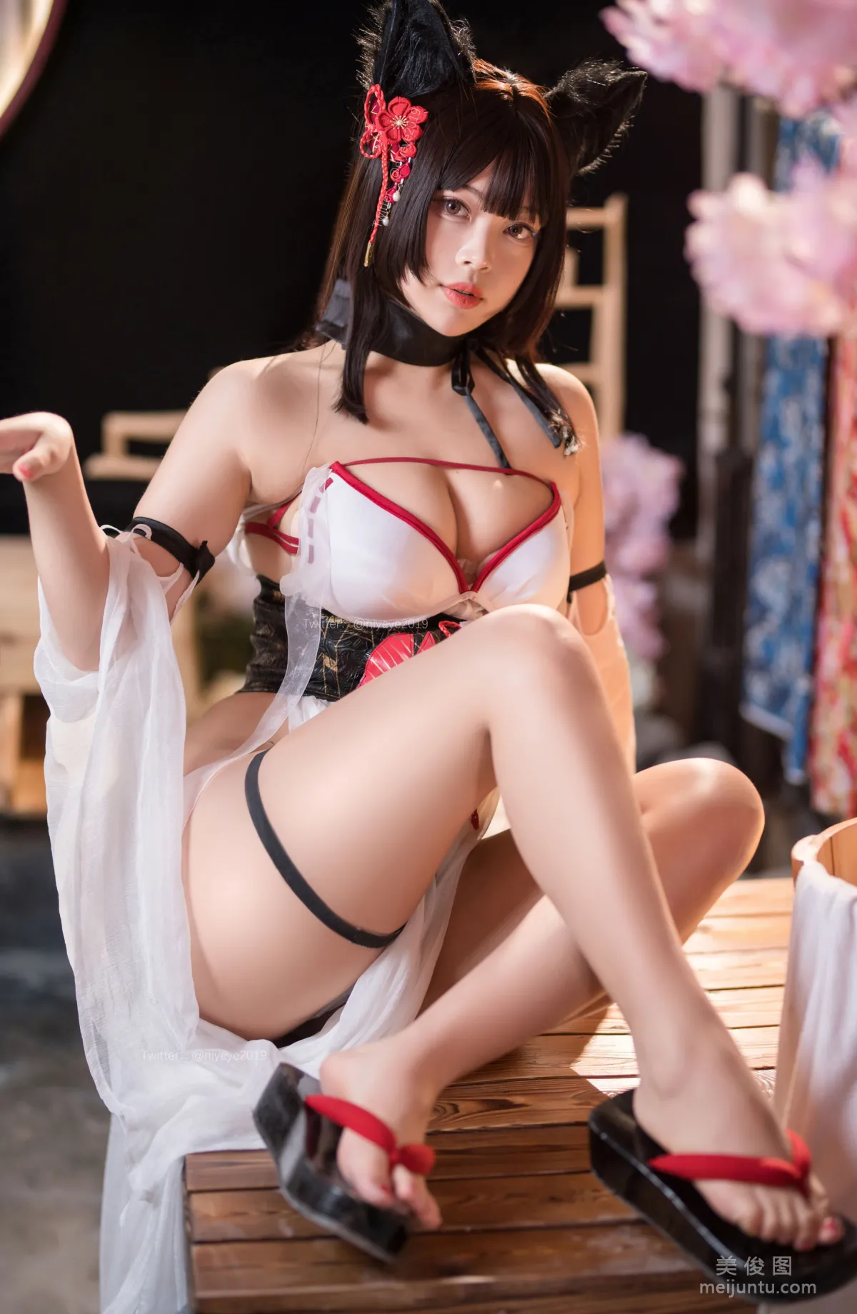 [網紅COSER] 萌系小姐姐-白烨- - 濕身泳裝 37