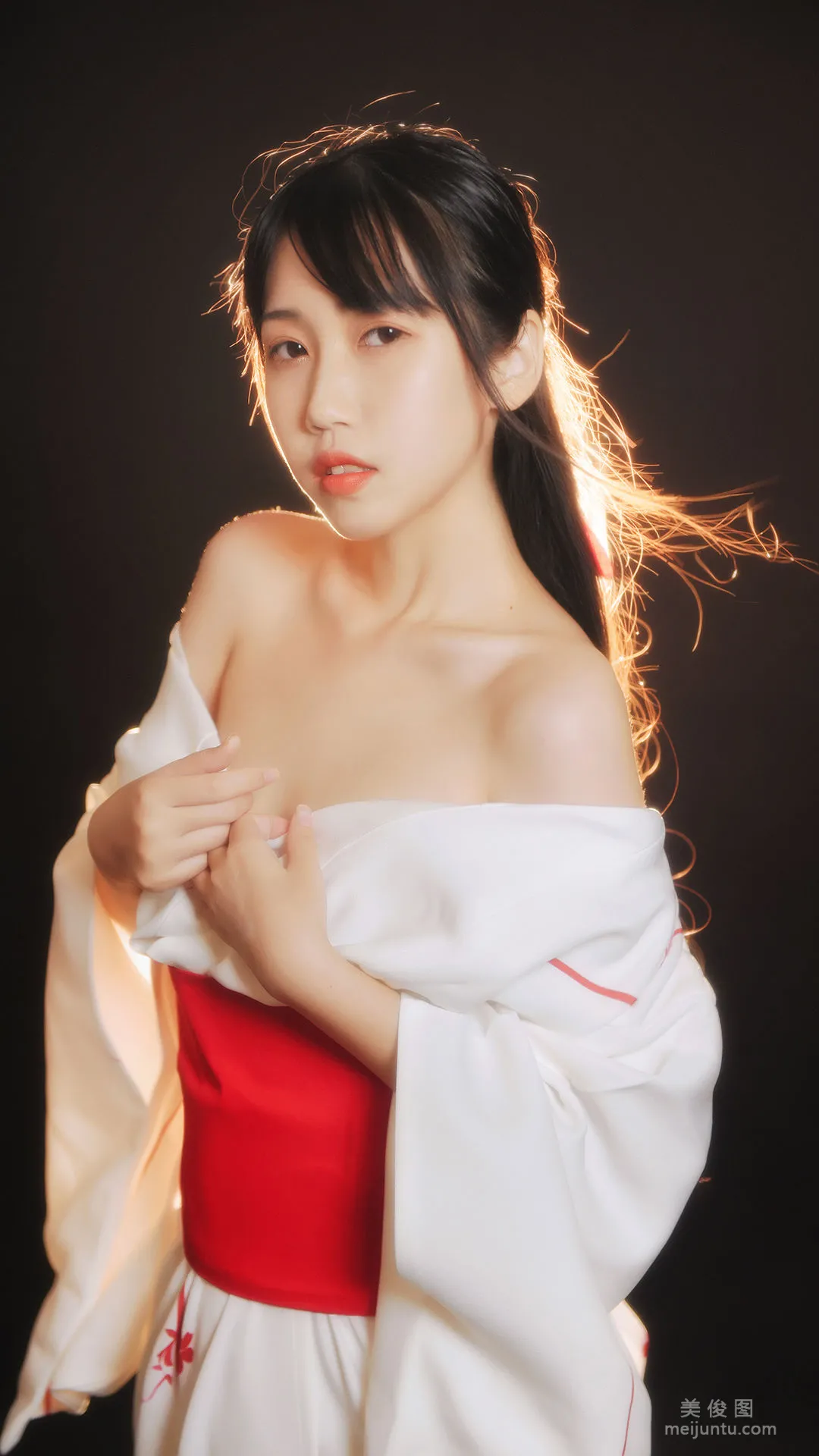 [網紅COSER] 微博人氣Coser不呆貓 - 和服 8