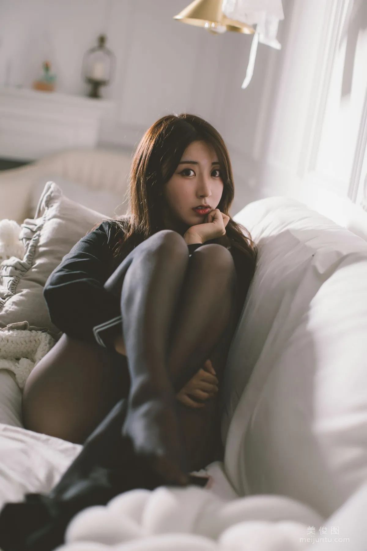 [丽丝映像GIRLISS]  《丝滑情节的教师》 写真集105