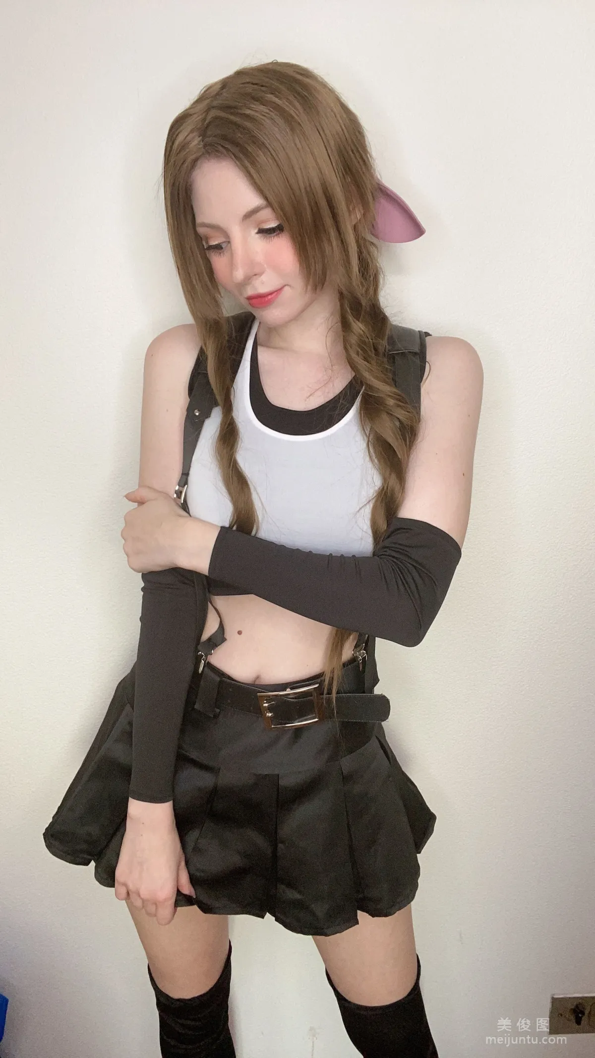 [網紅COSER] Peach milky - Aerith Tifa Swap 62