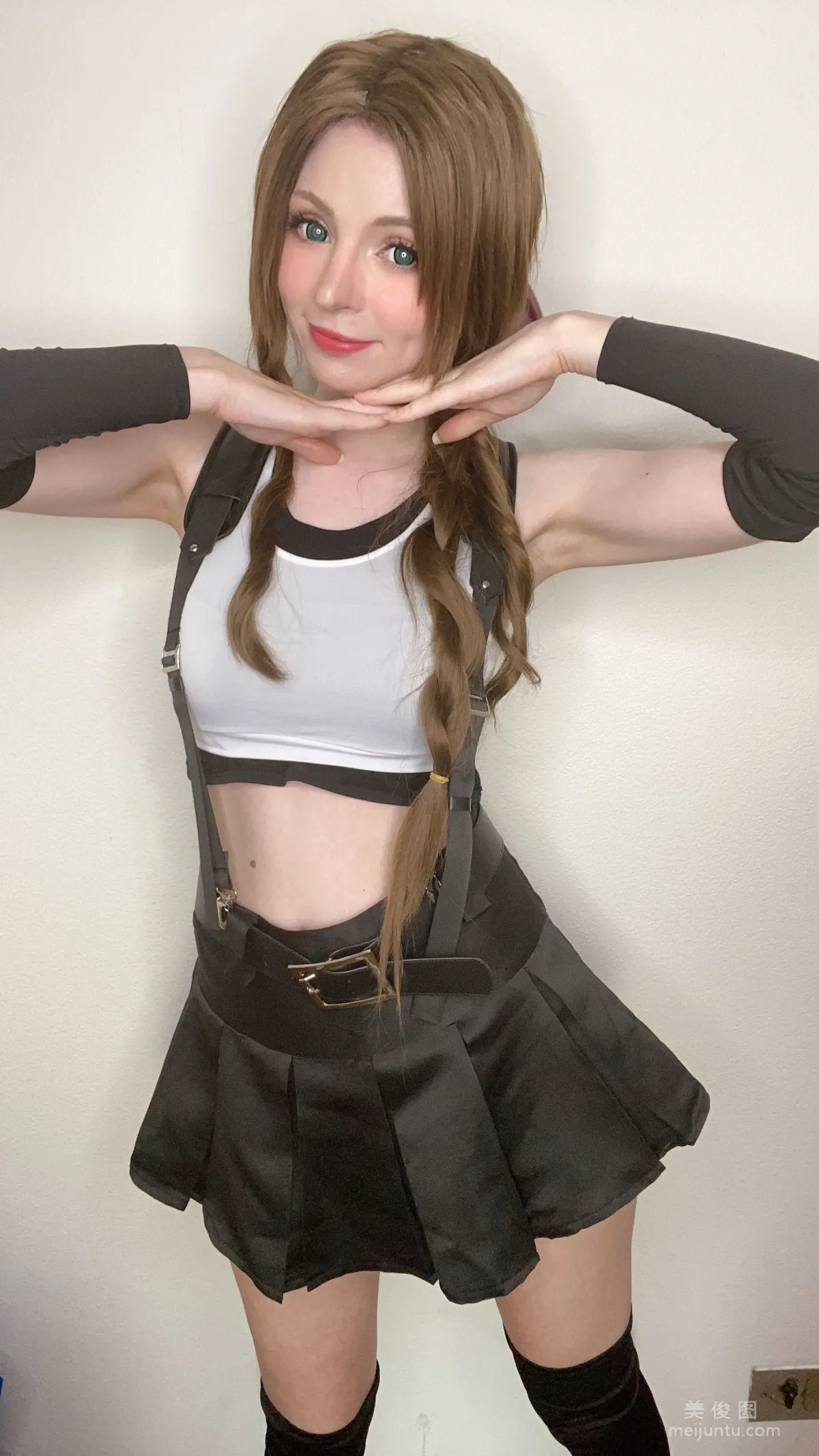 [網紅COSER] Peach milky - Aerith Tifa Swap 58