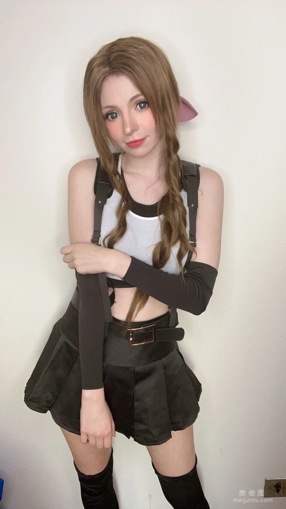 [網紅COSER] Peach milky - Aerith Tifa Swap 61
