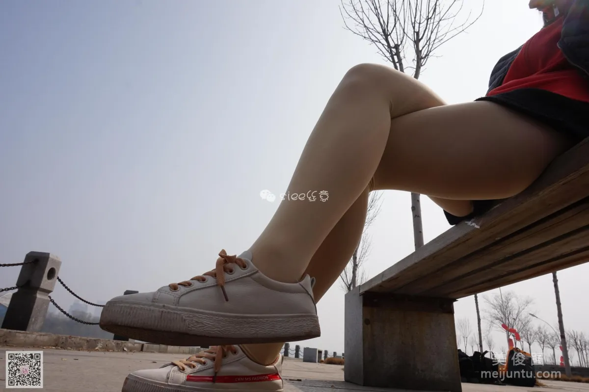 [丝意SIEE] No.062 琦琦 《肉丝白鞋最配》 写真集4