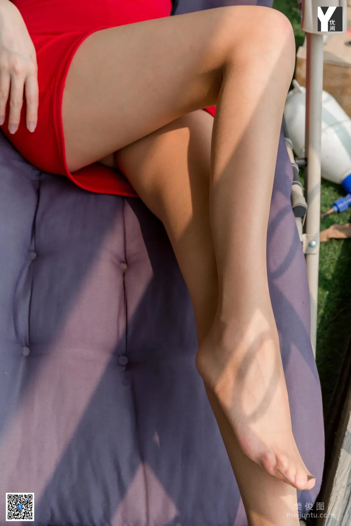 [異思趣向IESS] 模特 堯堯 《高冷女上司》 寫真集 50