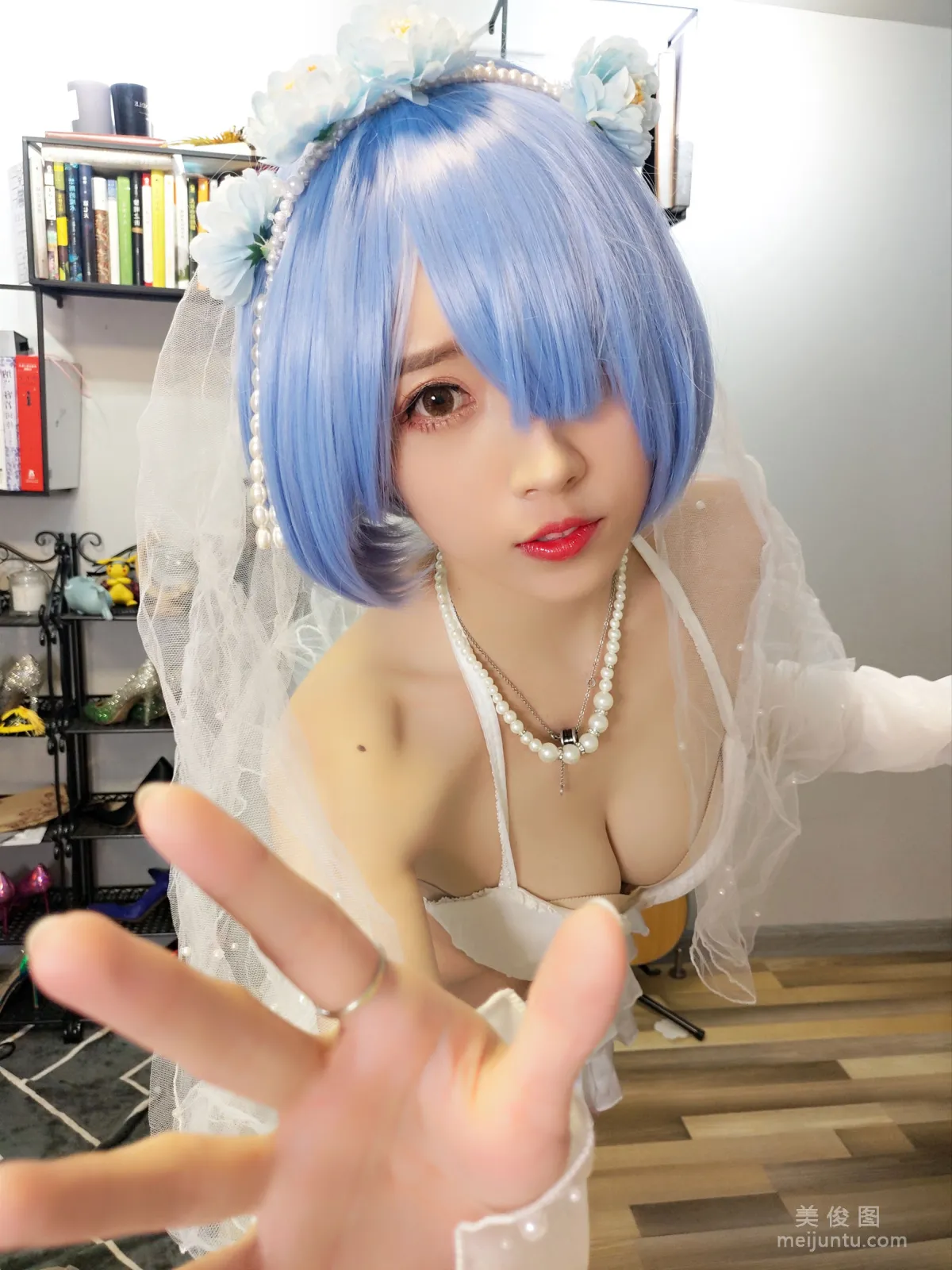 [COS福利] 鬥魚主播小女巫露娜 - 雷姆婚紗 27