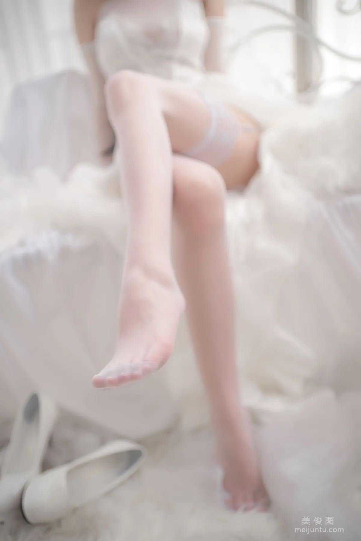 [COS福利] 尤物清水由乃 - 愛宕婚紗 32