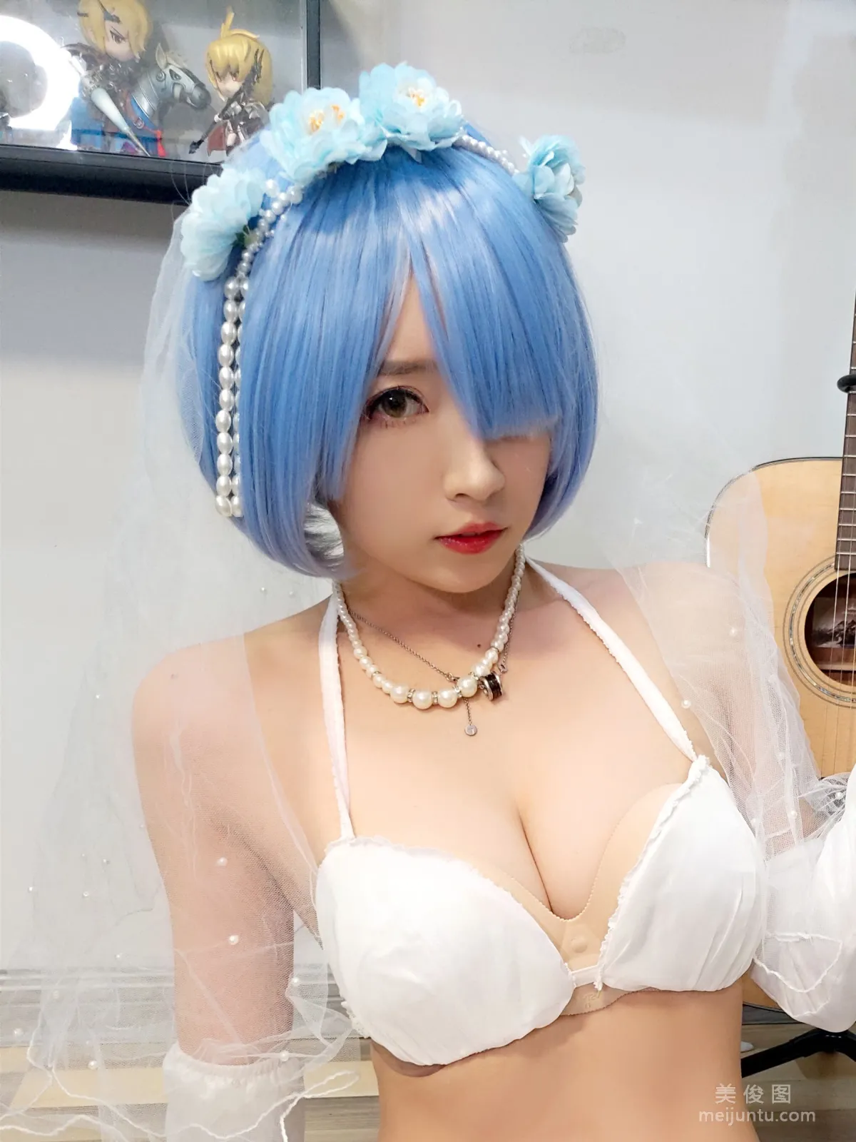 [COS福利] 鬥魚主播小女巫露娜 - 雷姆婚紗 24