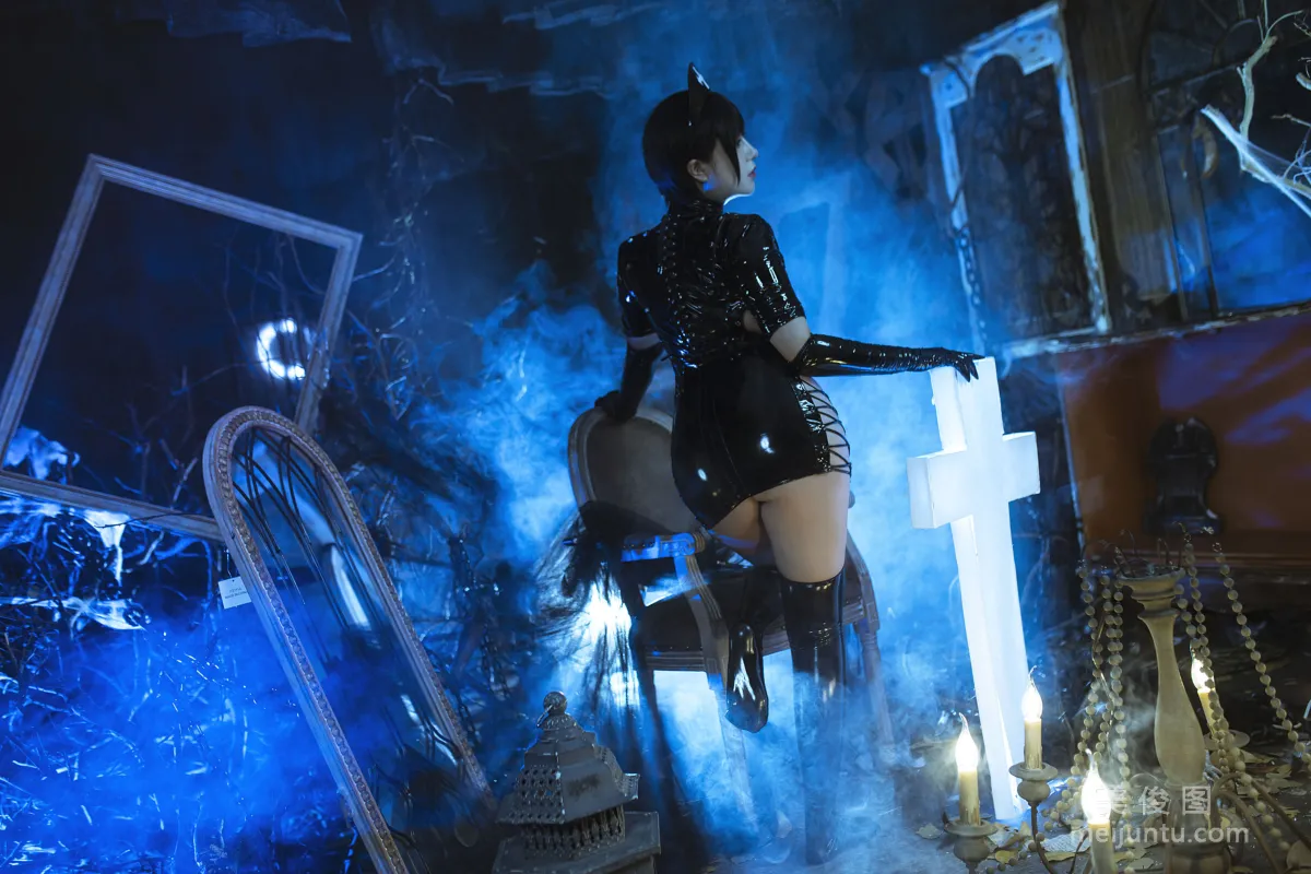 [COS福利] 小容仔咕咕咕 - 黑暗護士 27