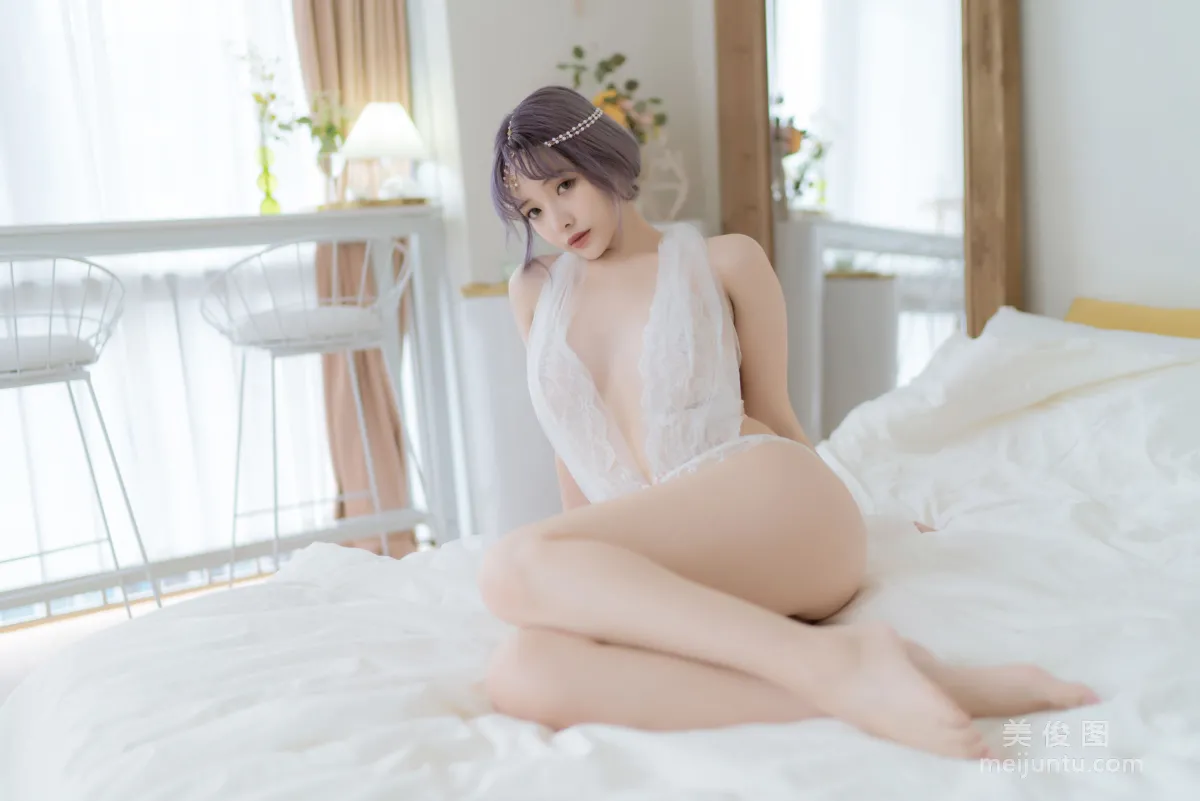 [COS寫真] 動漫博主雯妹 - 白色希臘 26