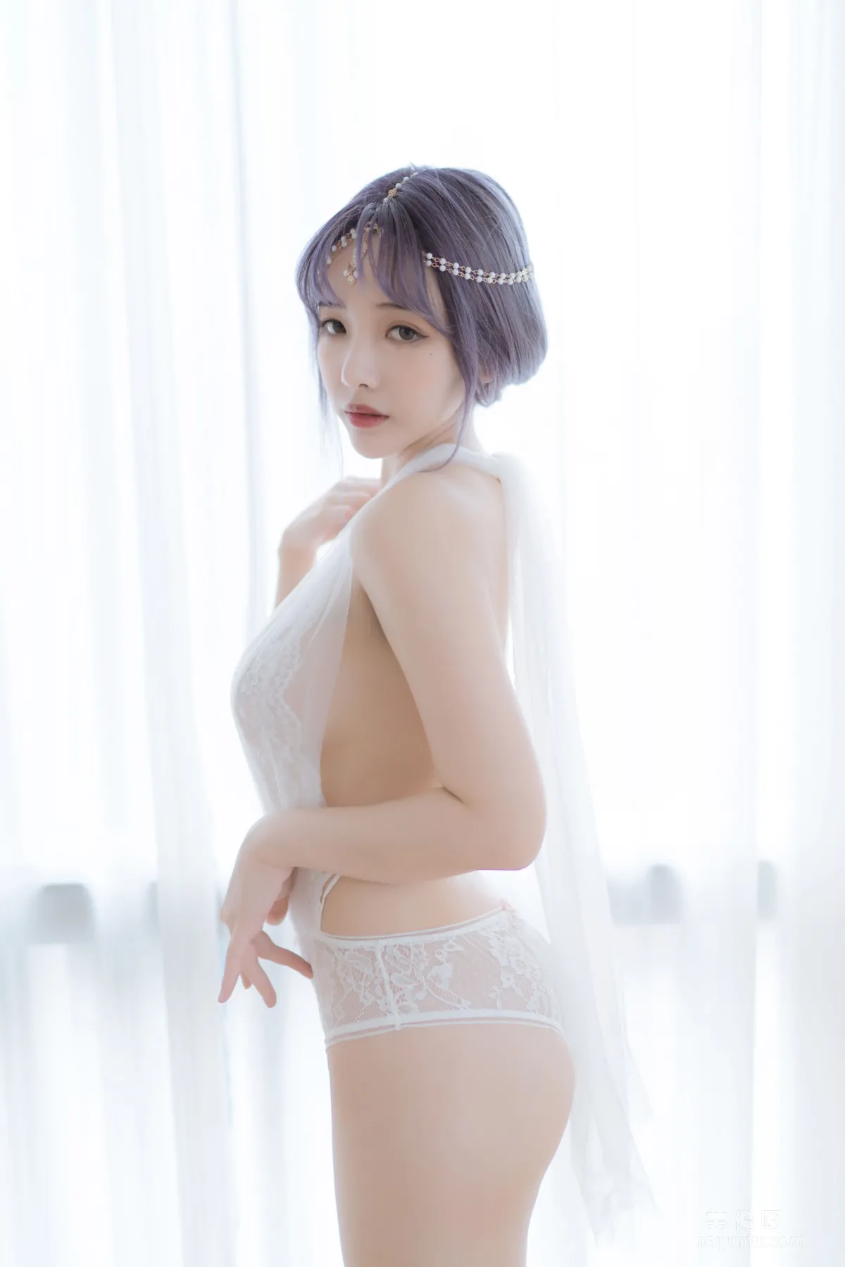 [COS寫真] 動漫博主雯妹 - 白色希臘 18