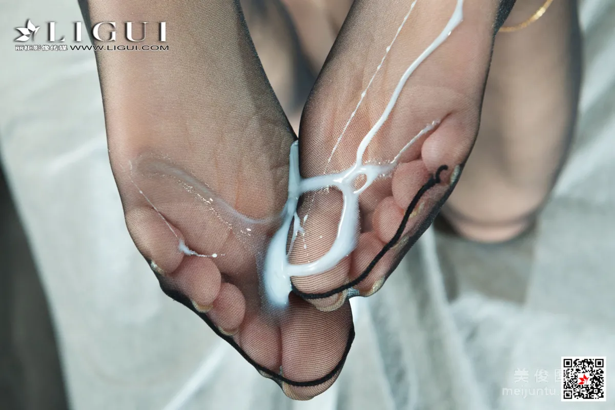 [麗櫃Ligui] 兔子 《超級助理》 絲足寫真 54
