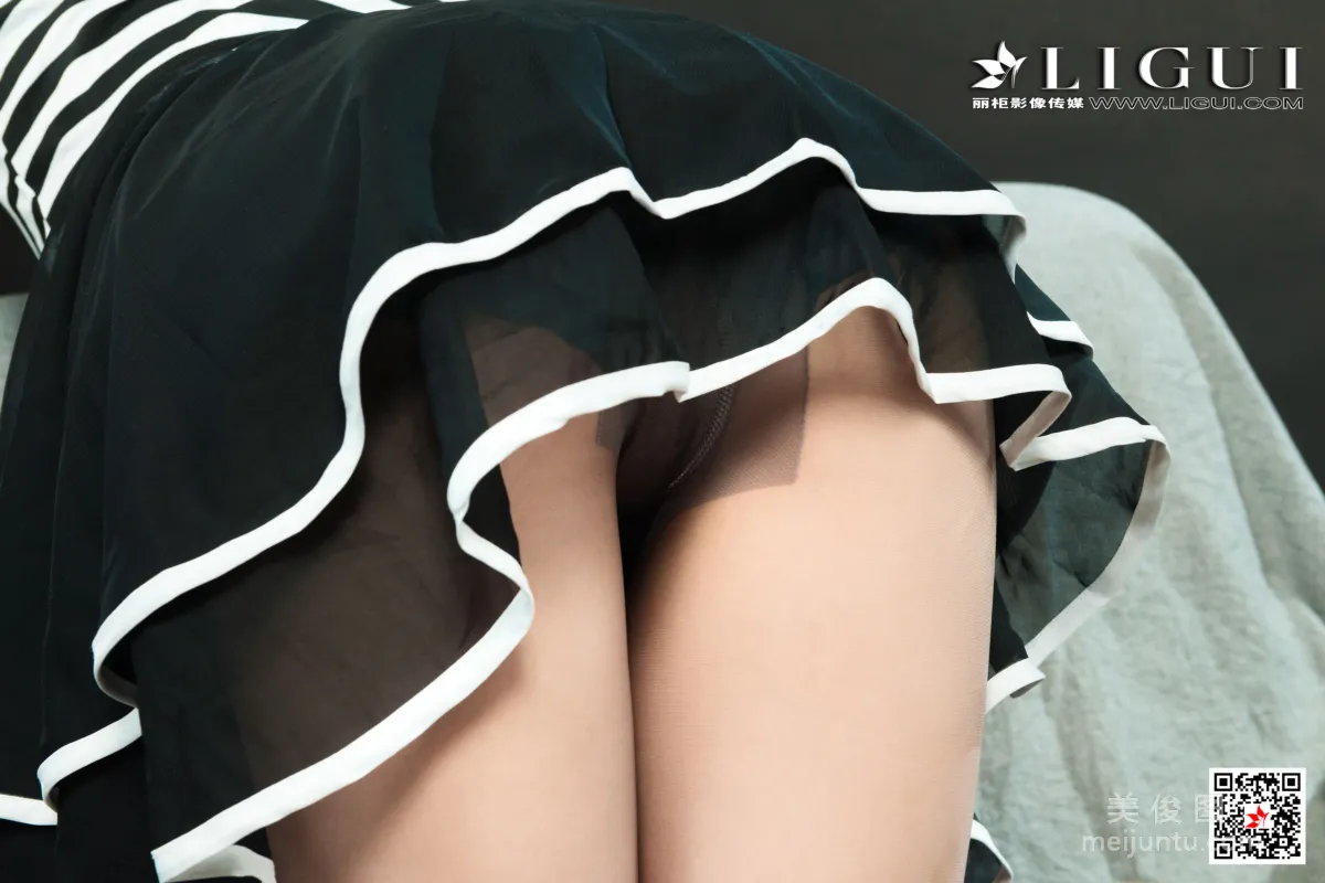 [麗櫃美束Ligui] 蕊蕊 《囚女柔情》 絲足寫真 49