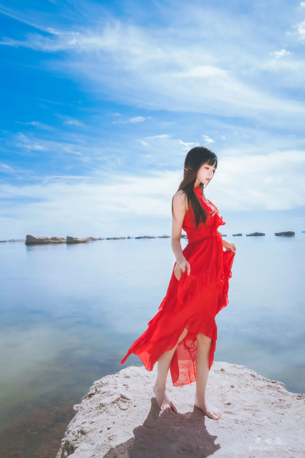 [喵糖映畫] VOL.372 海邊紅裙 寫真套圖 25