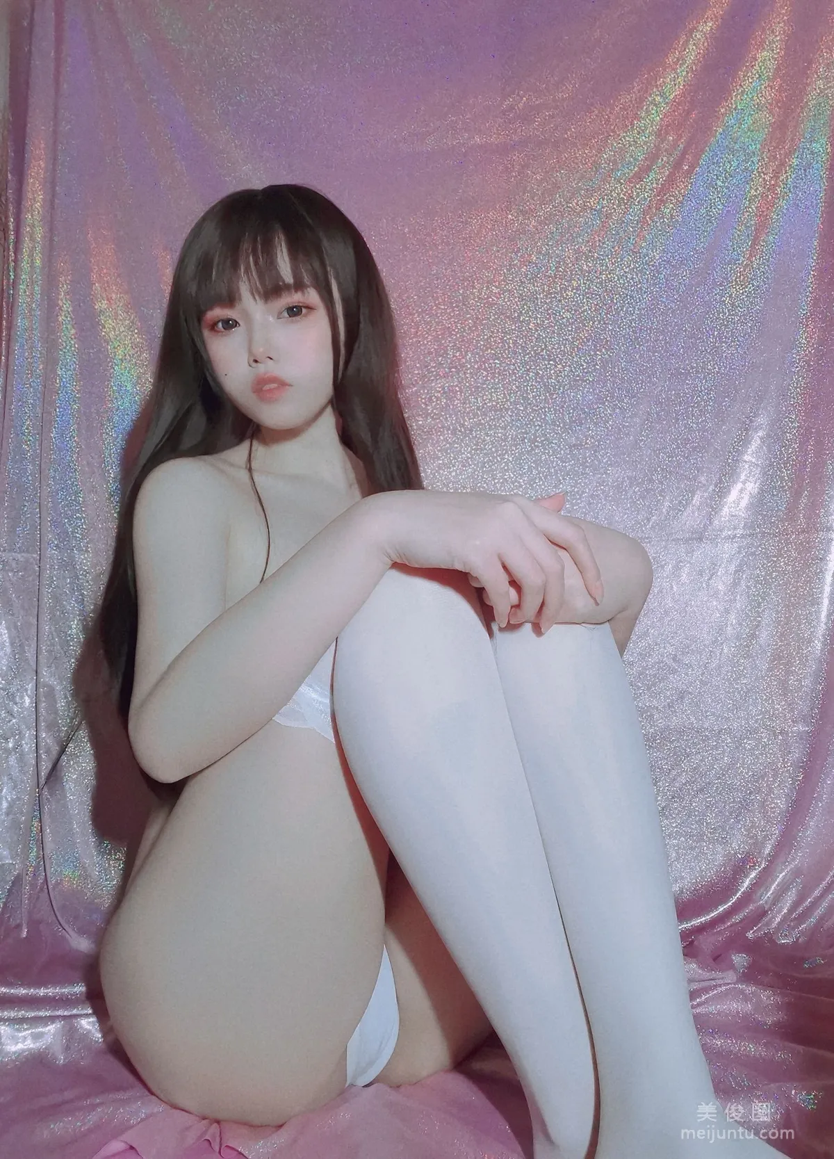 [COS福利] 七月喵子 - 粉嫩水手服 42