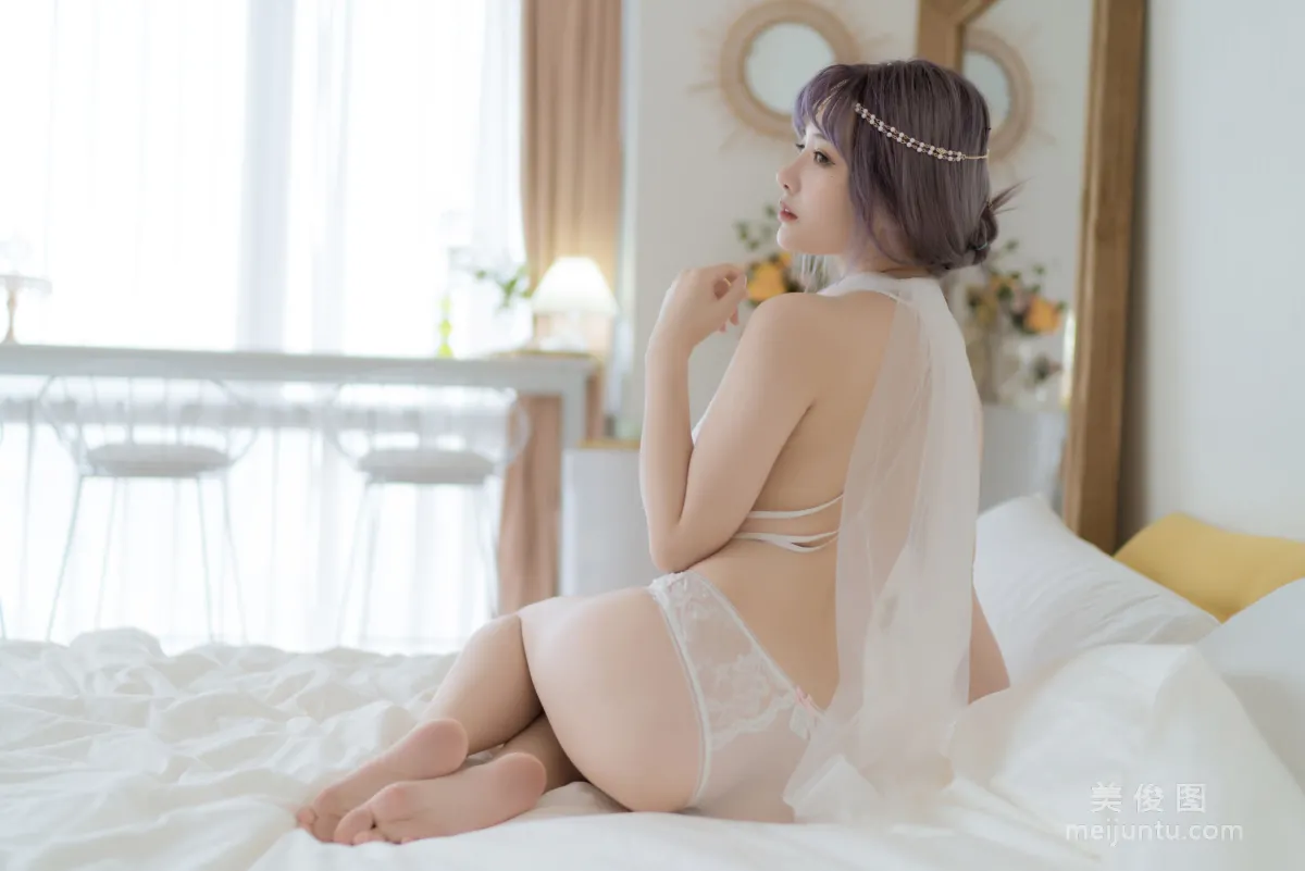 [COS寫真] 動漫博主雯妹 - 白色希臘 28