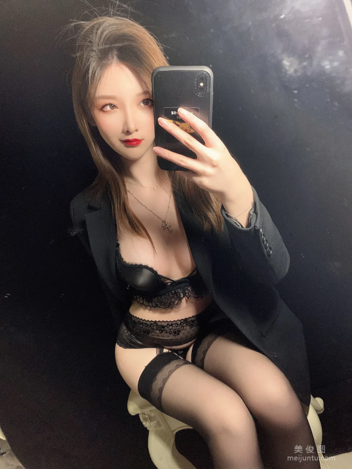 [COS福利] 一小央澤 - 優雅的壞女人罷了 29