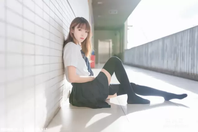 [喵糖映畫] VOL.376 芊芊細腿 寫真套圖