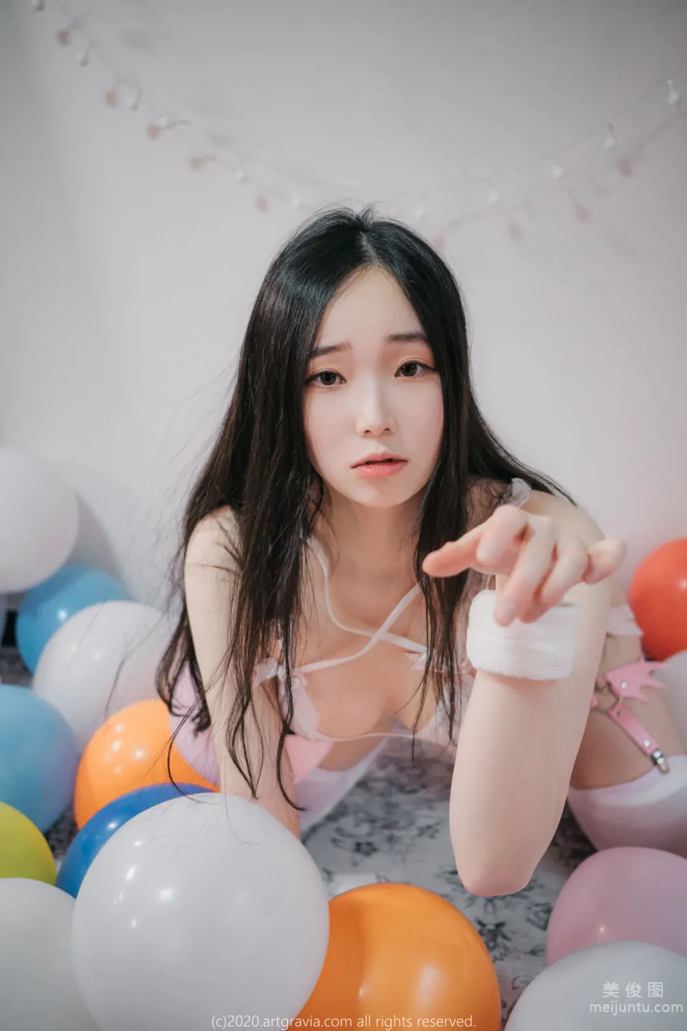 [ARTGRAVIA] VOL.141 - BAMBI - 性感少女誘惑 47