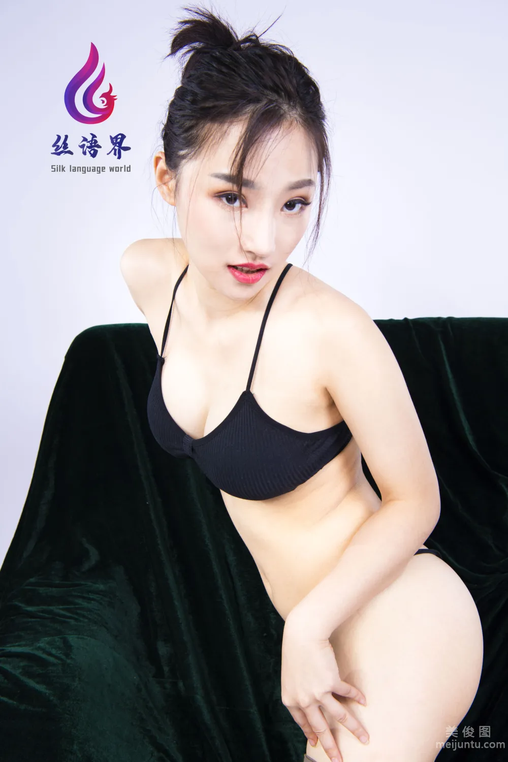 [麗櫃Ligui] Model 梵妮 《私人撩撥》 寫真套圖 29