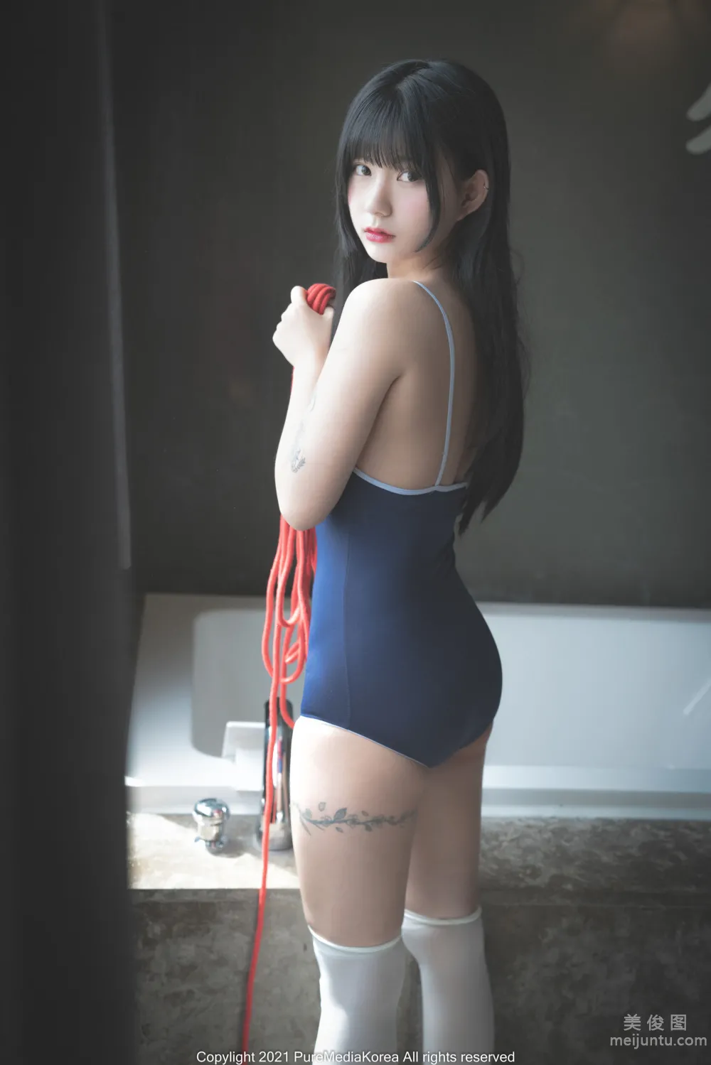 [PURE MEDIA] Vol.073 - Hizzy 絲襪制服SM誘惑 5