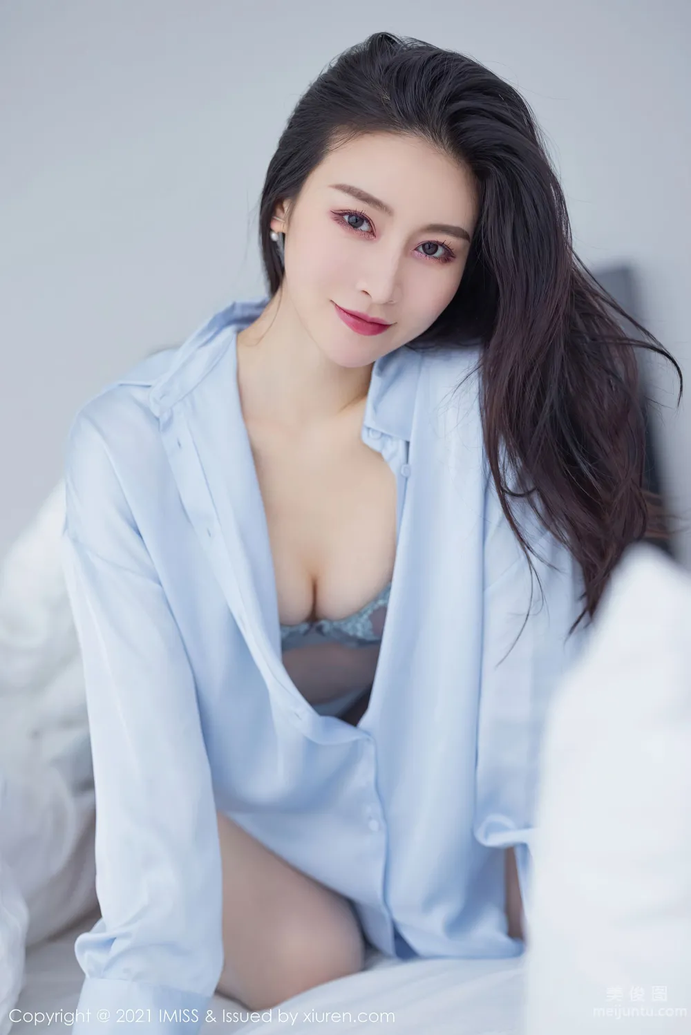 [愛蜜社IMiss] Vol.614 Vanessa - 大号的淺藍色襯衫 21