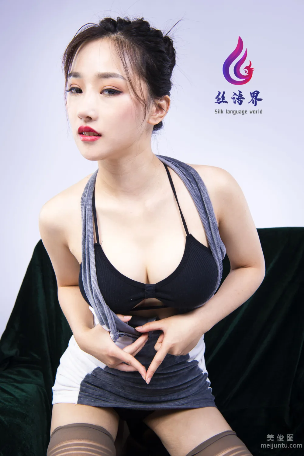 [麗櫃Ligui] Model 梵妮 《私人撩撥》 寫真套圖 12
