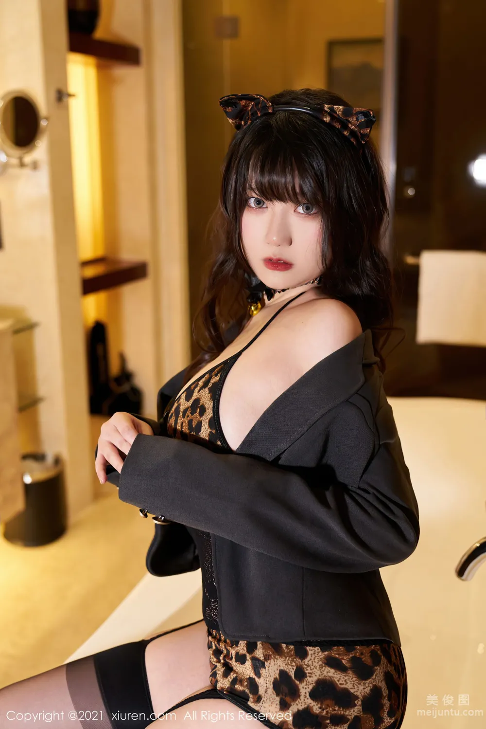 [秀人XIUREN] No.3601 夏可馨amii - 性感豹紋小貓咪 21