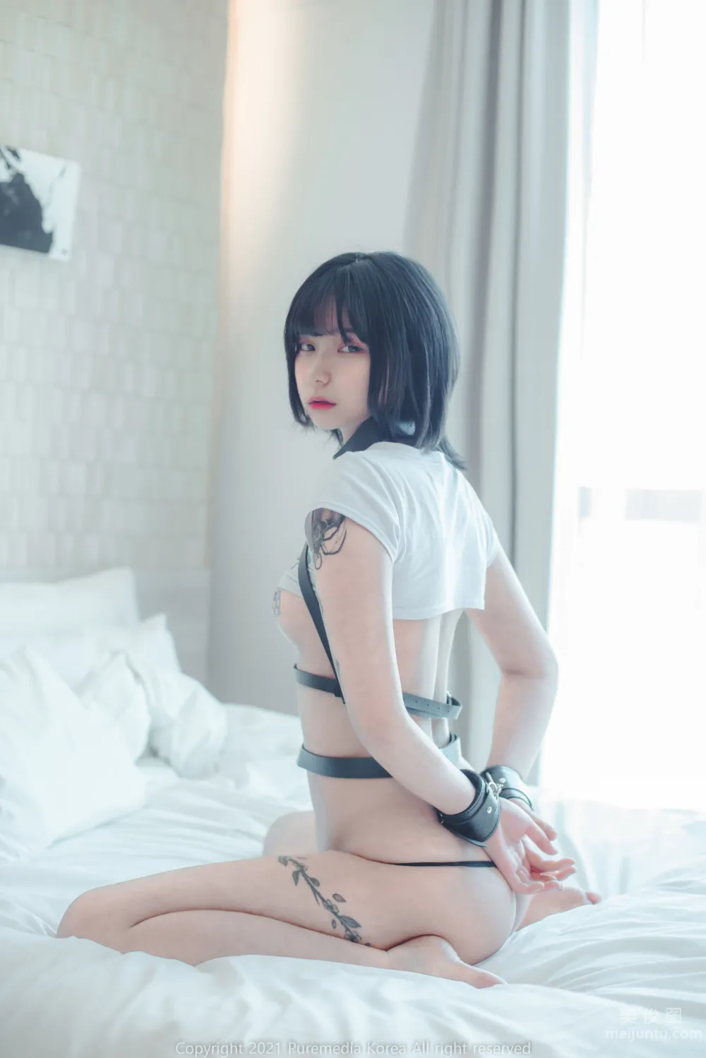[PURE MEDIA] Vol.079 - Hizzy - 福利捆綁誘惑 28