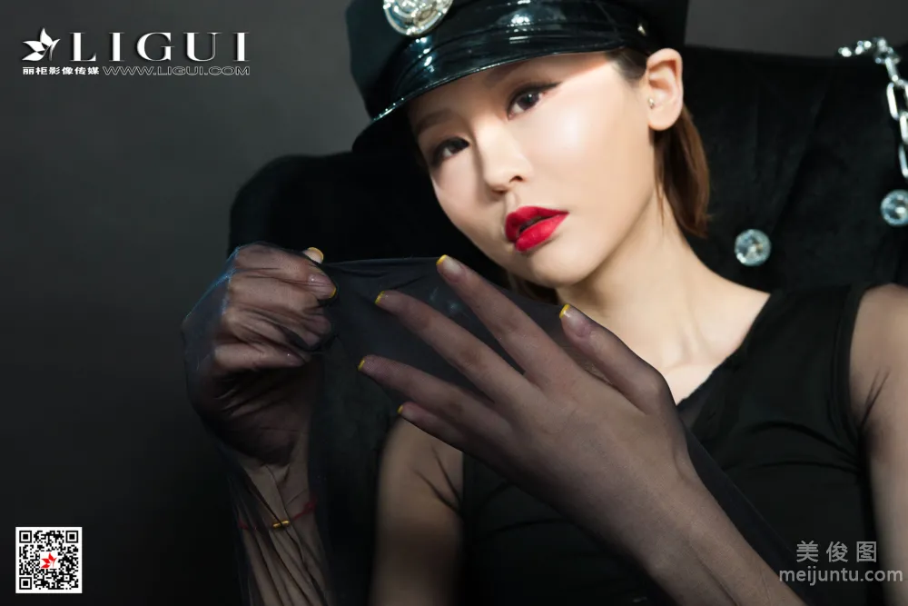 [麗櫃Ligui] Model 洋洋《顔絲香繭》 寫真套圖 35