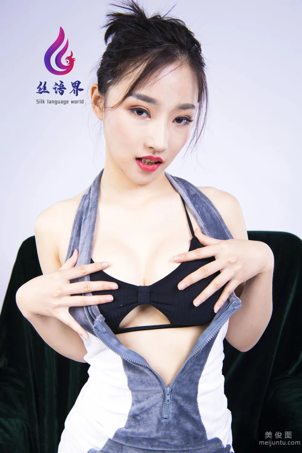 [麗櫃Ligui] Model 梵妮 《私人撩撥》 寫真套圖 10