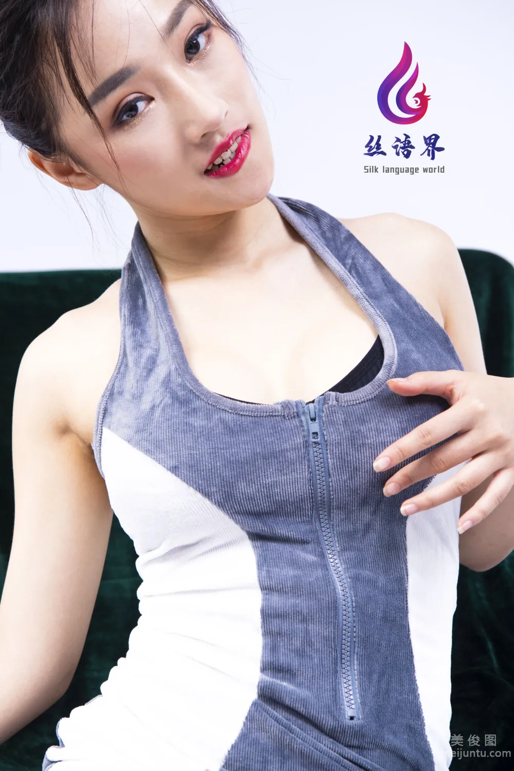 [麗櫃Ligui] Model 梵妮 《私人撩撥》 寫真套圖 48
