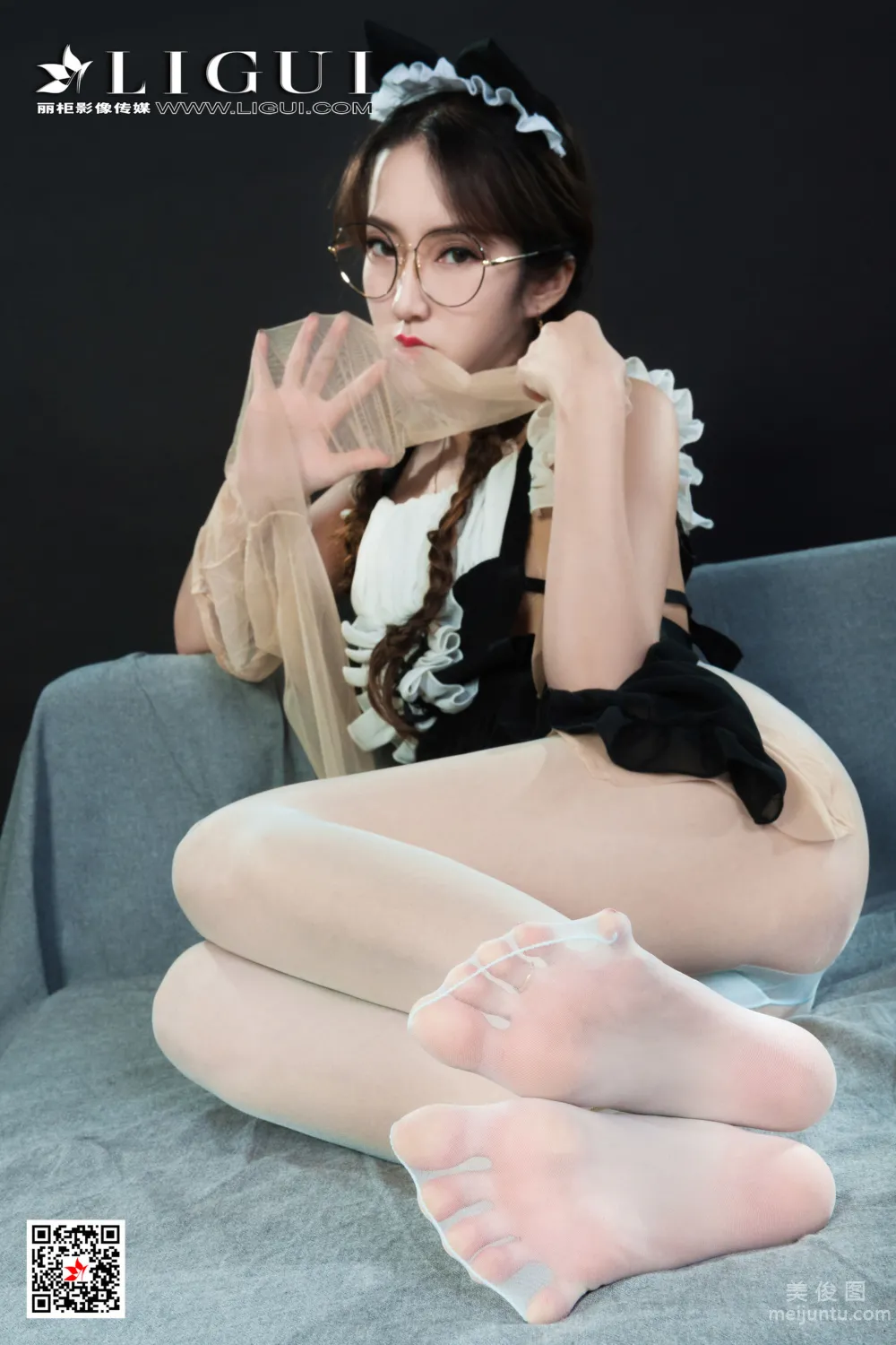 [麗櫃Ligui] Model 汐汐 《顔絲香吻》 寫真套圖 17