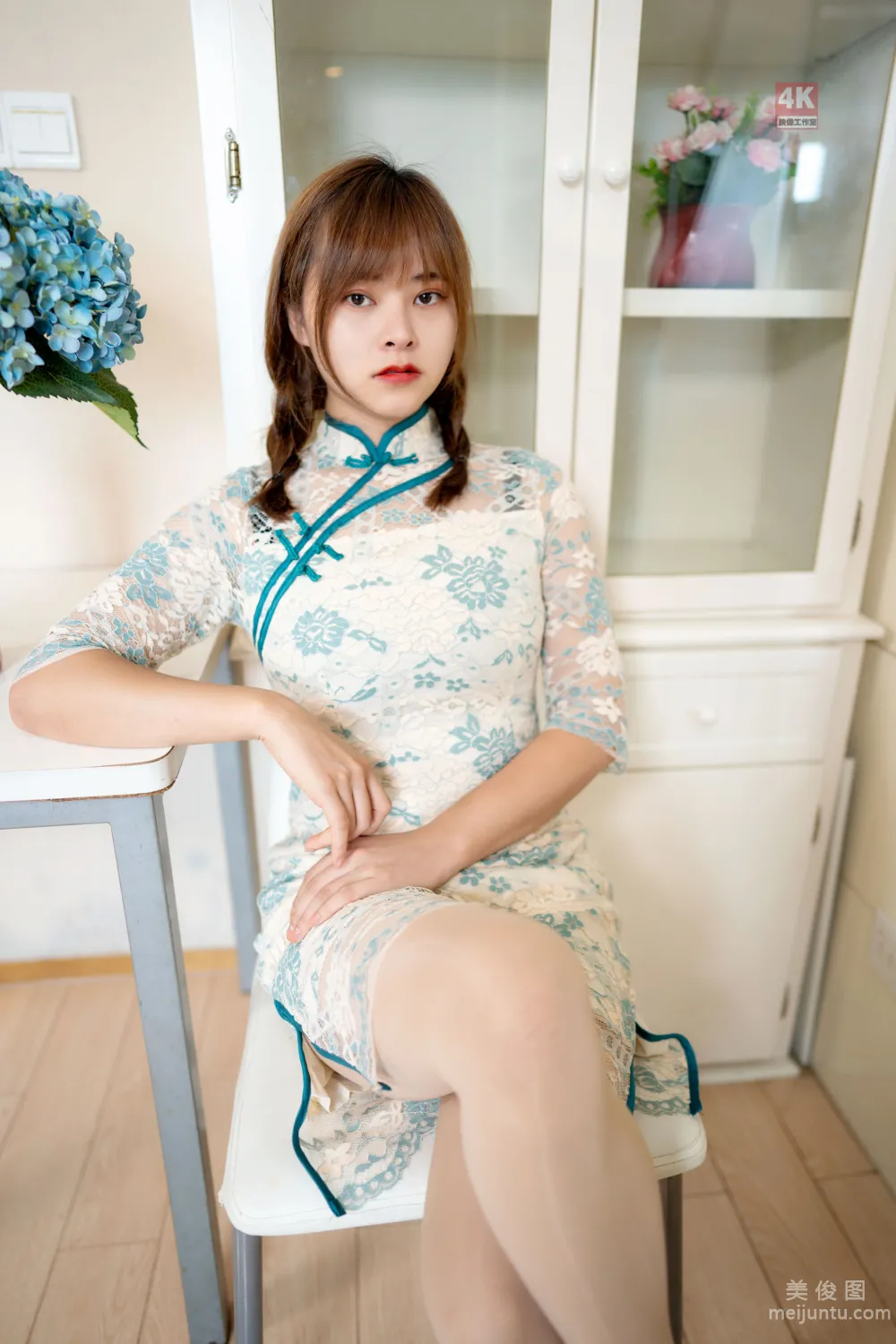 [丽柜Ligui] Model 奈奈 《民国风旗袍小短发》  写真套图9