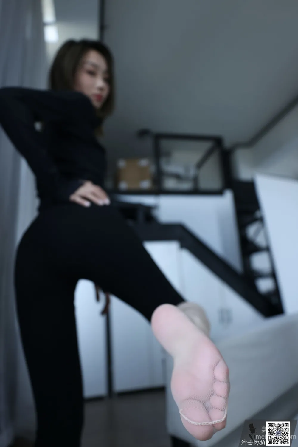 [绅士约拍] SS015 霖霖 长腿美脚写真35