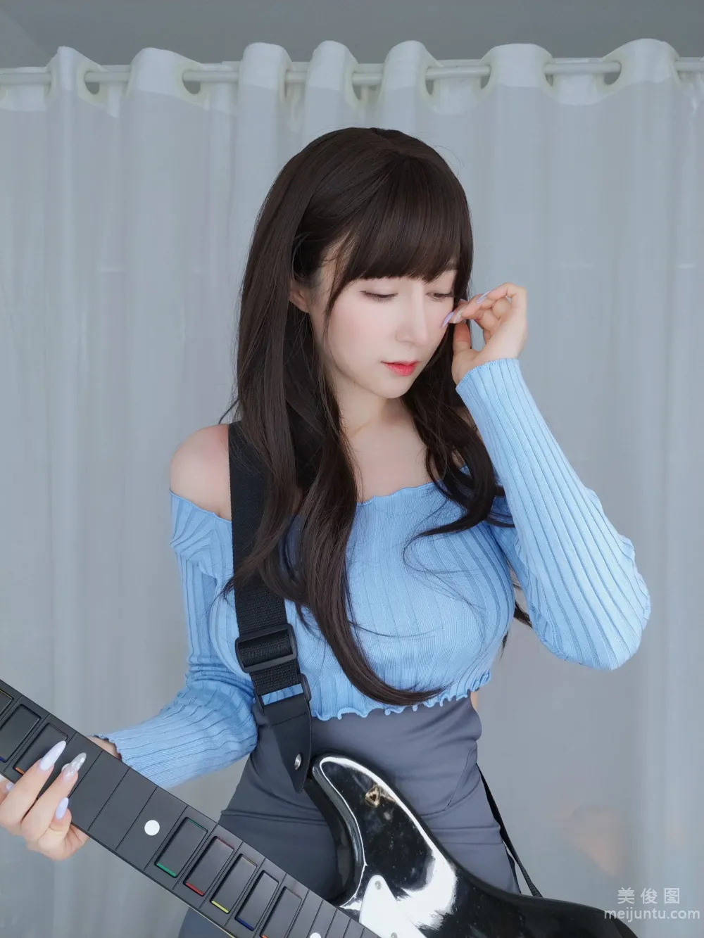 [網紅COSER寫真] 白銀 - 吉他妹妹 63